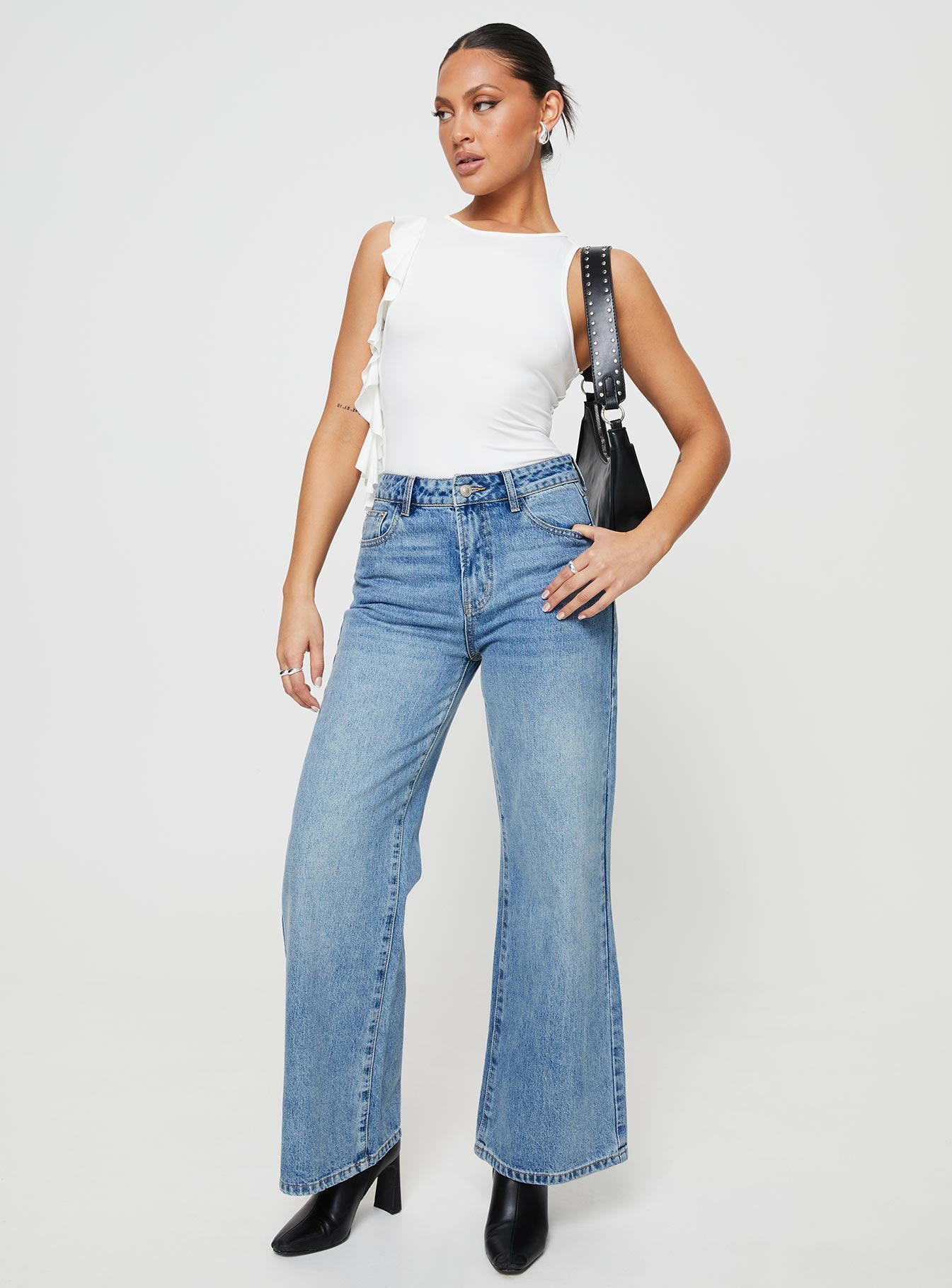 Lavina Bodysuit White - Image 3