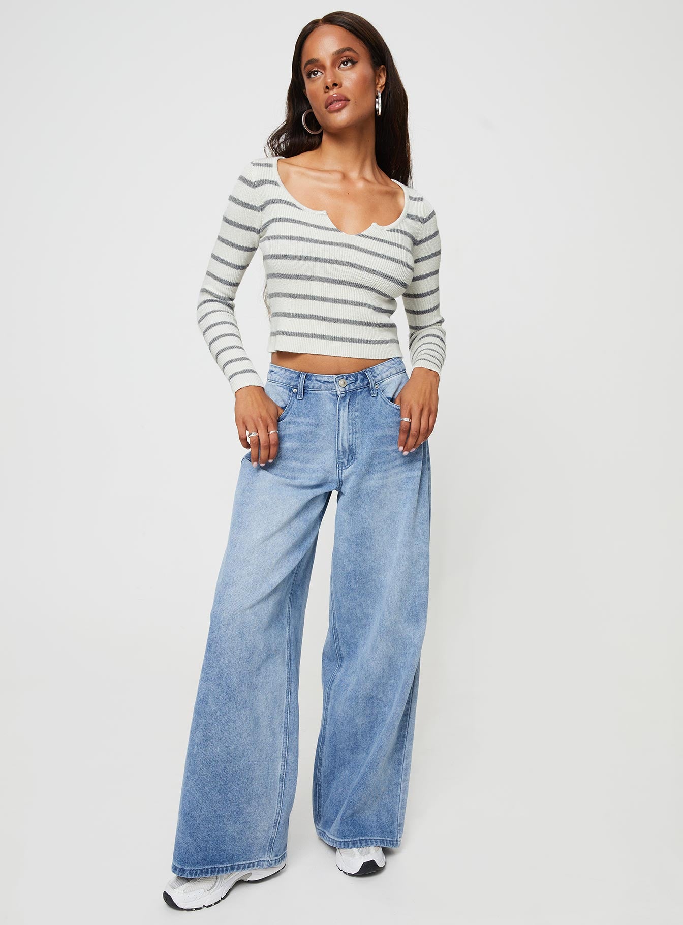 Devis Long Sleeve Top White / Black - Image 3