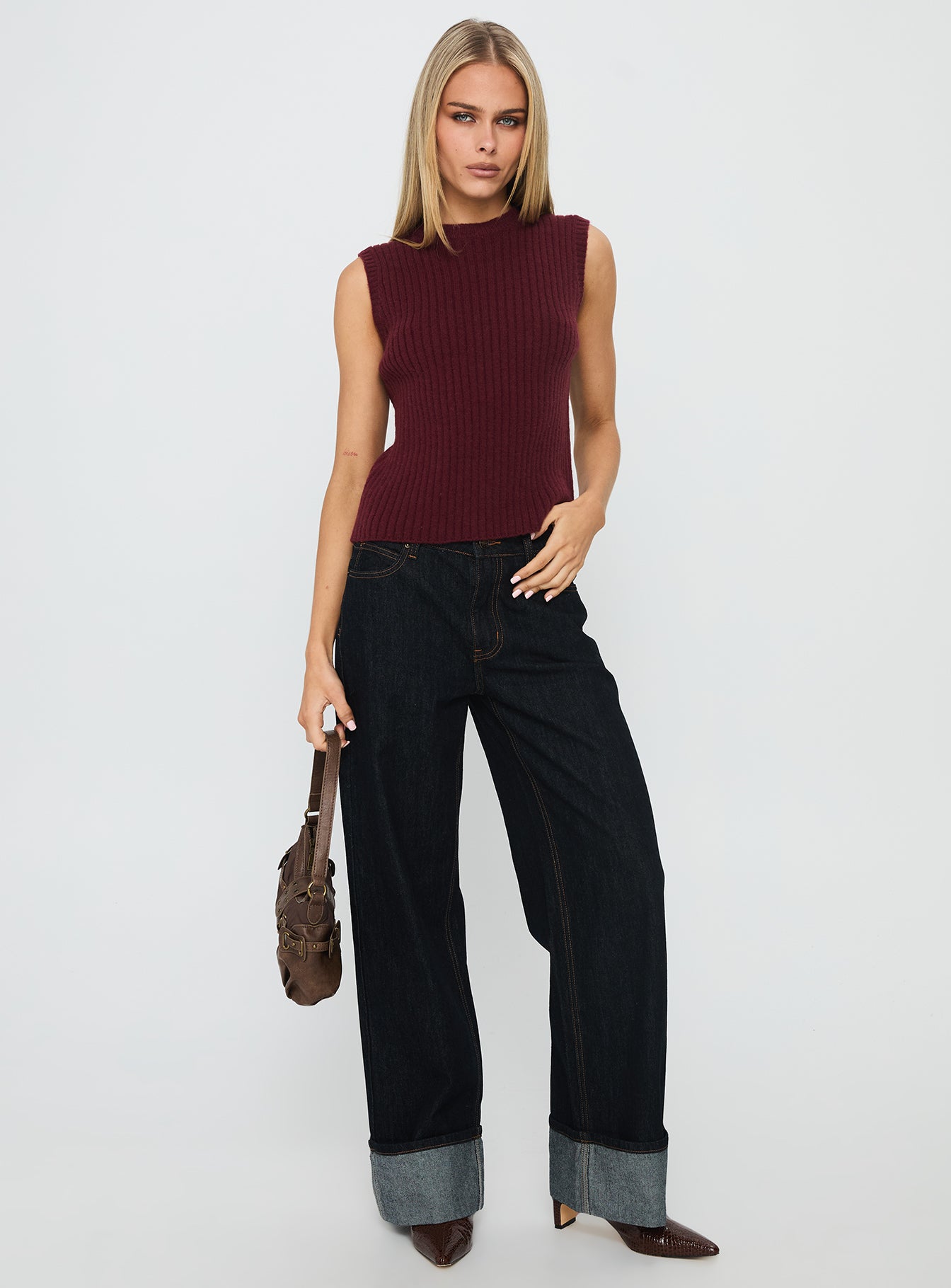 Jessabell Rib Sleeveless Top Wine - Image 2