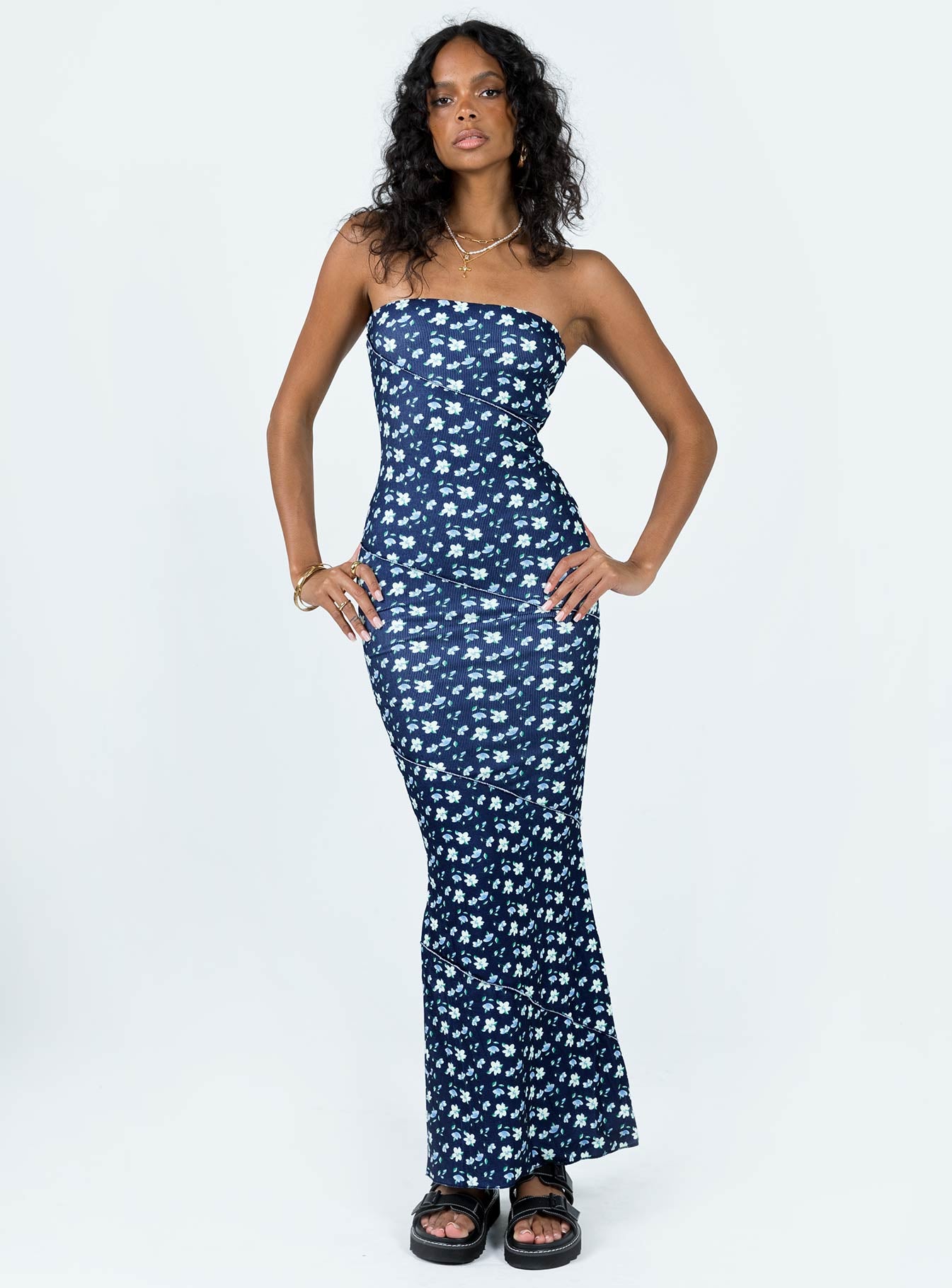 Oscar Midi Dress Navy Floral - Image 3