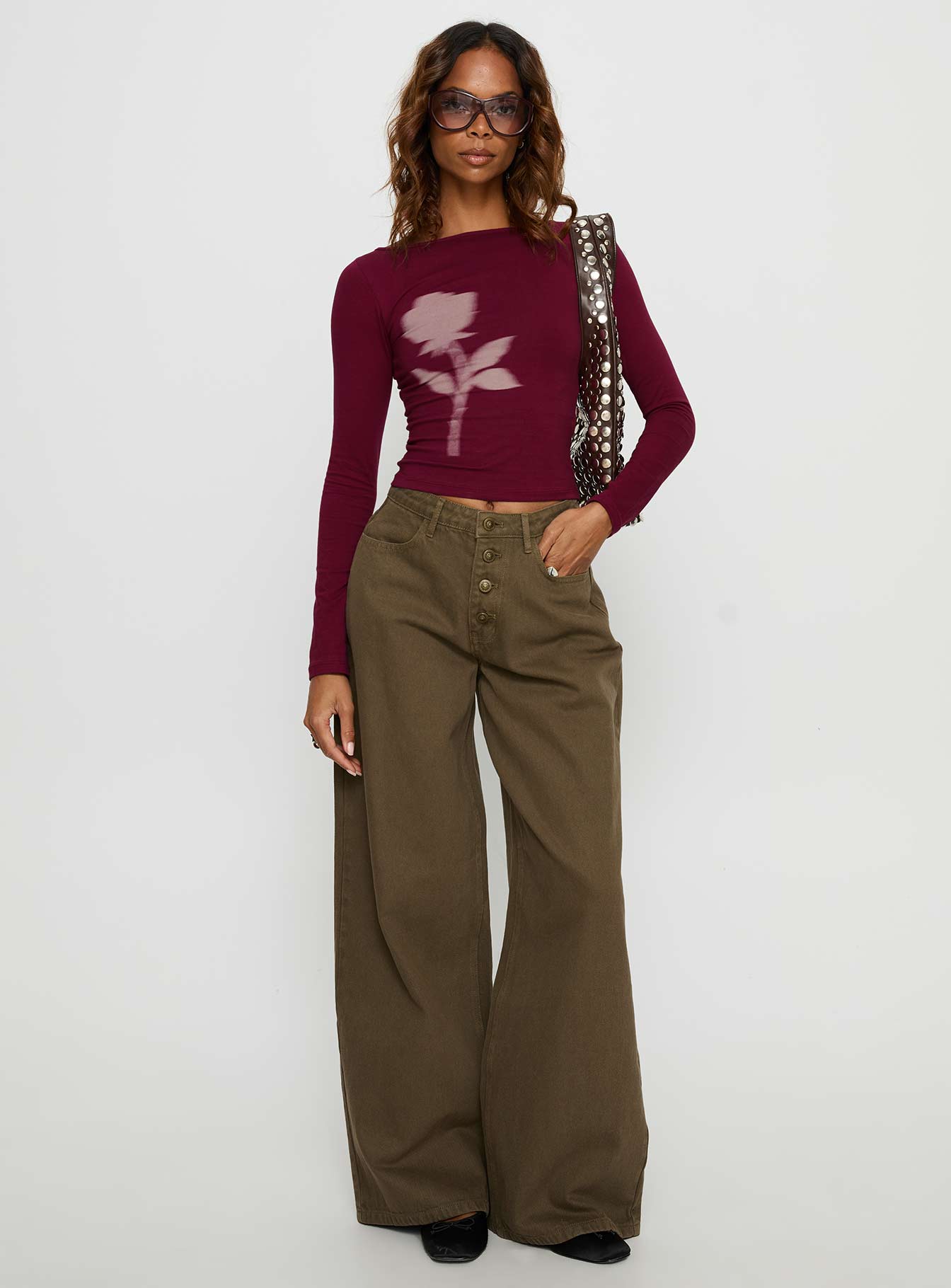 Naylor Mid Rise Wide Leg Jeans Olive - Image 3