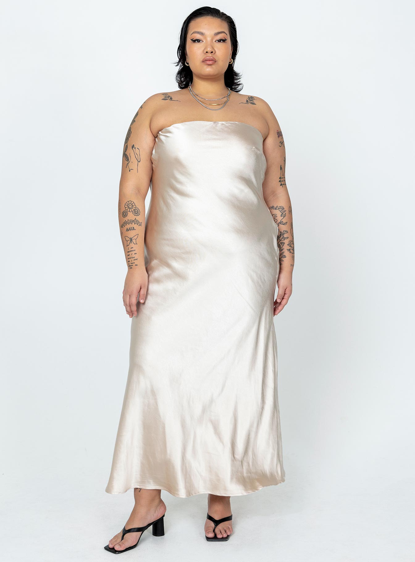 Haley Maxi Dress Champagne Curve - Image 3