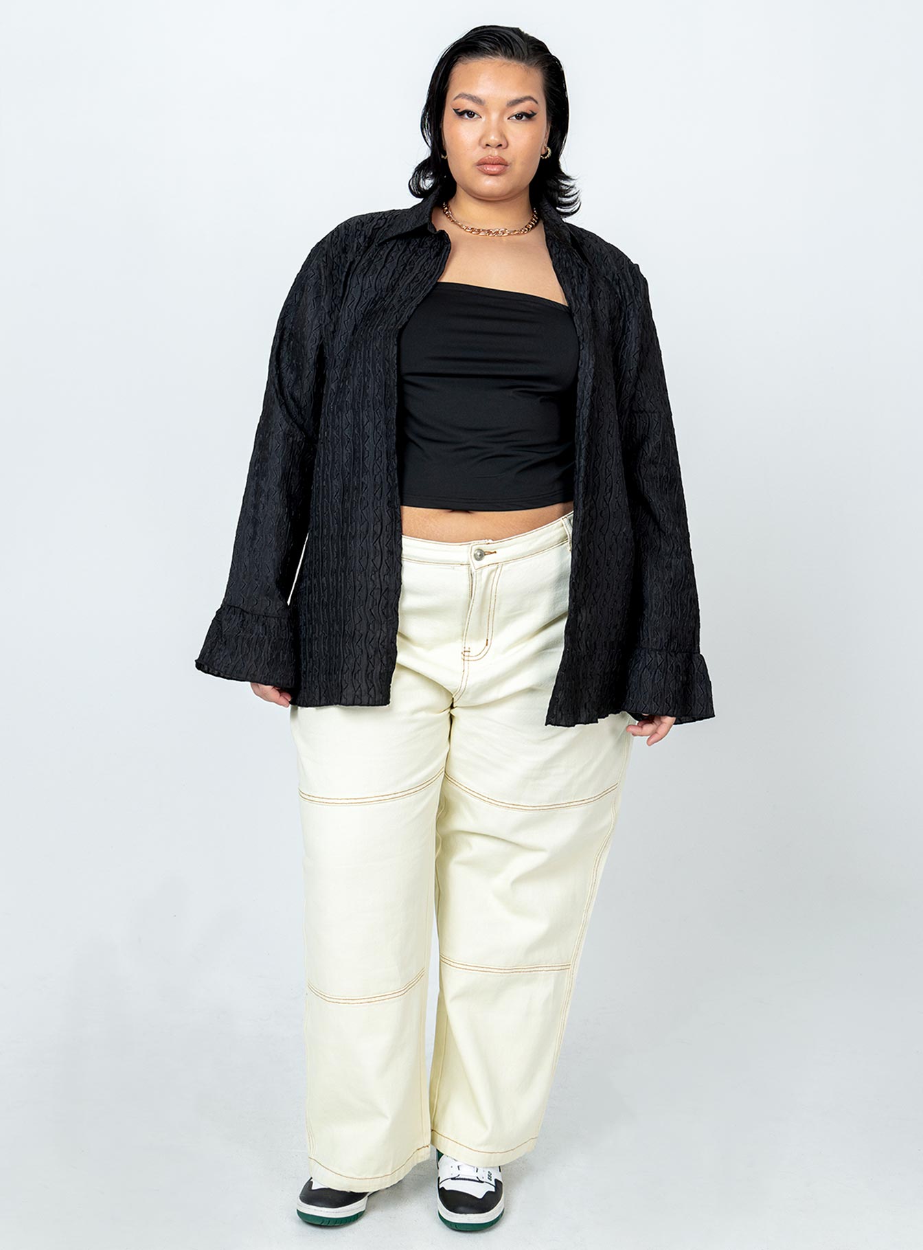 Chrisley Shirt Black Curve - Image 3