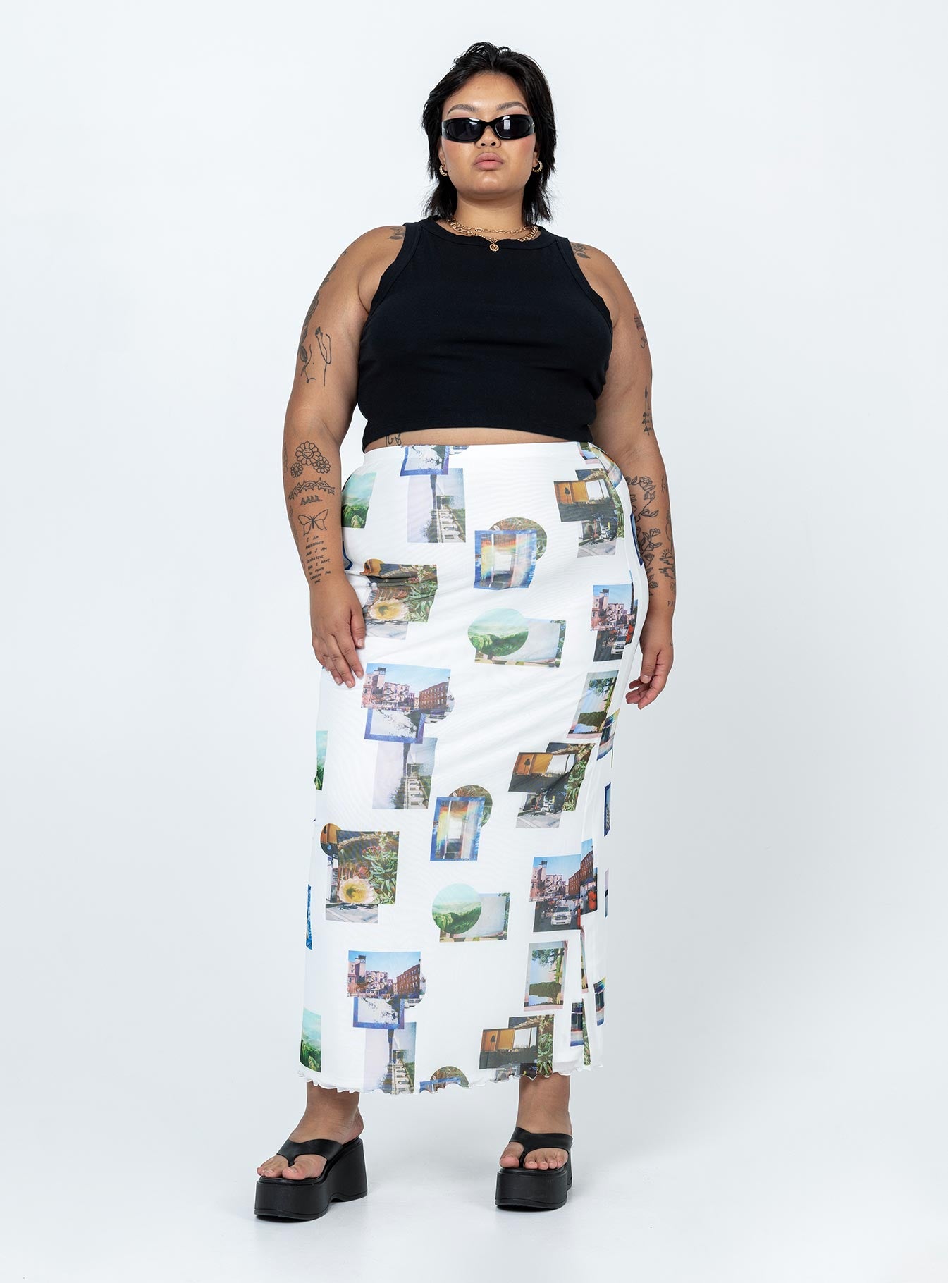 Classic Tank Top Black Curve - Image 3