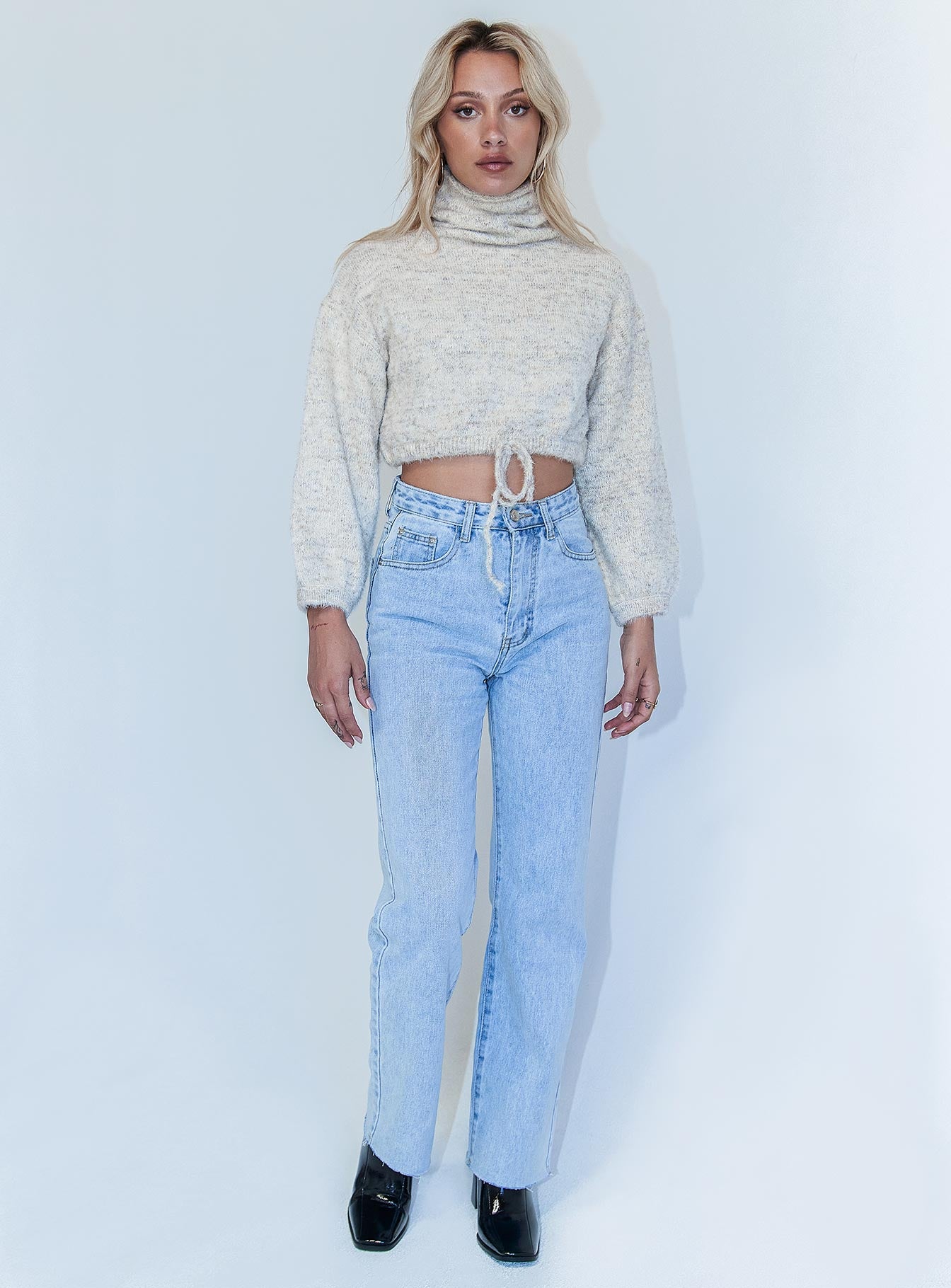 Tuscan Turtleneck Cropped Sweater Beige - Image 2