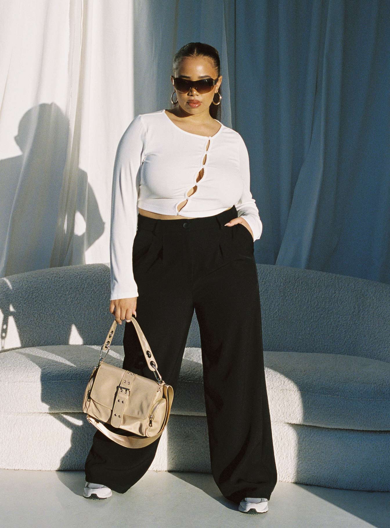 Astrid Long Sleeve Top White Curve - Image 2