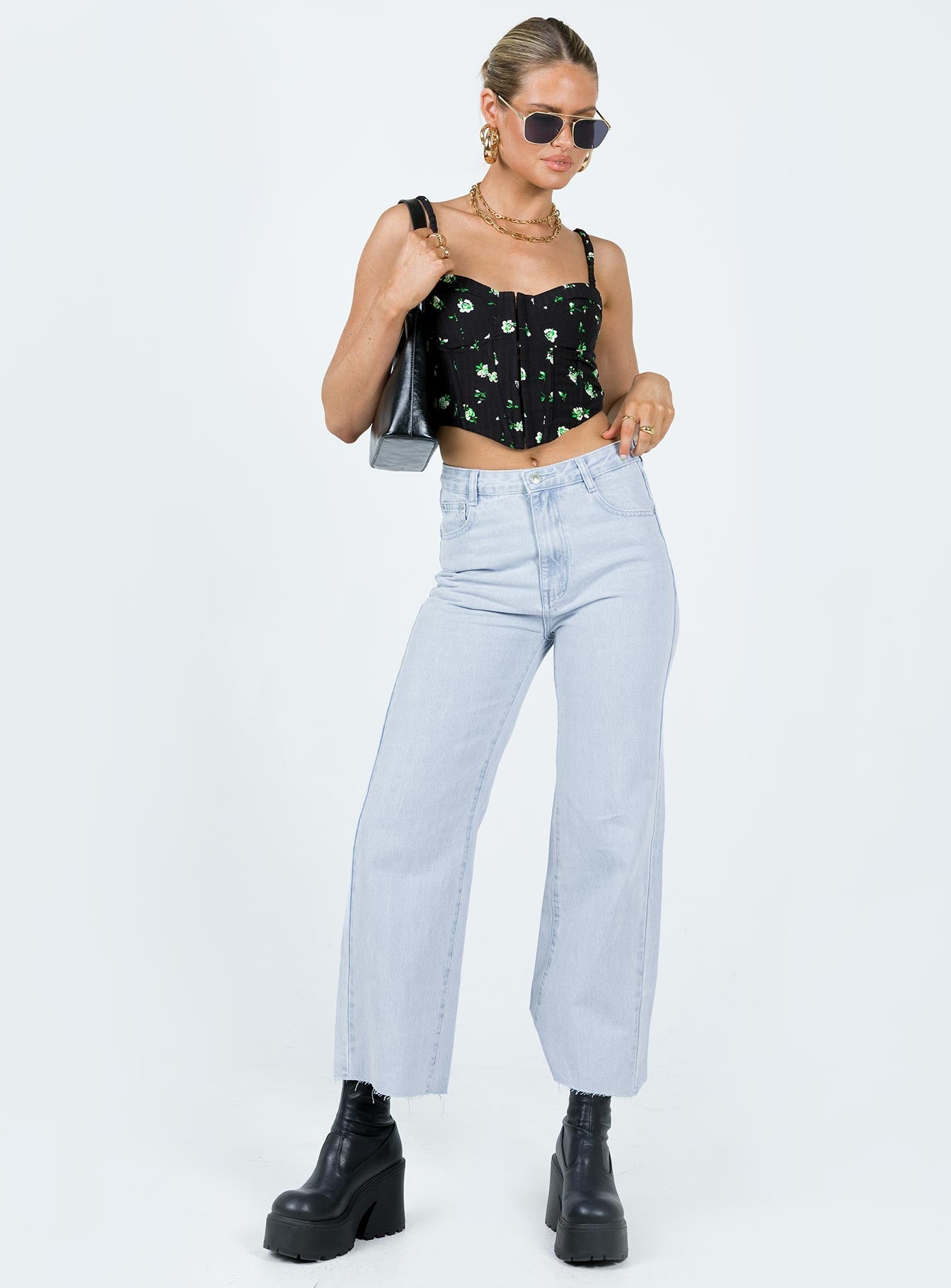 Boundless Denim Jeans Light Wash - Image 2