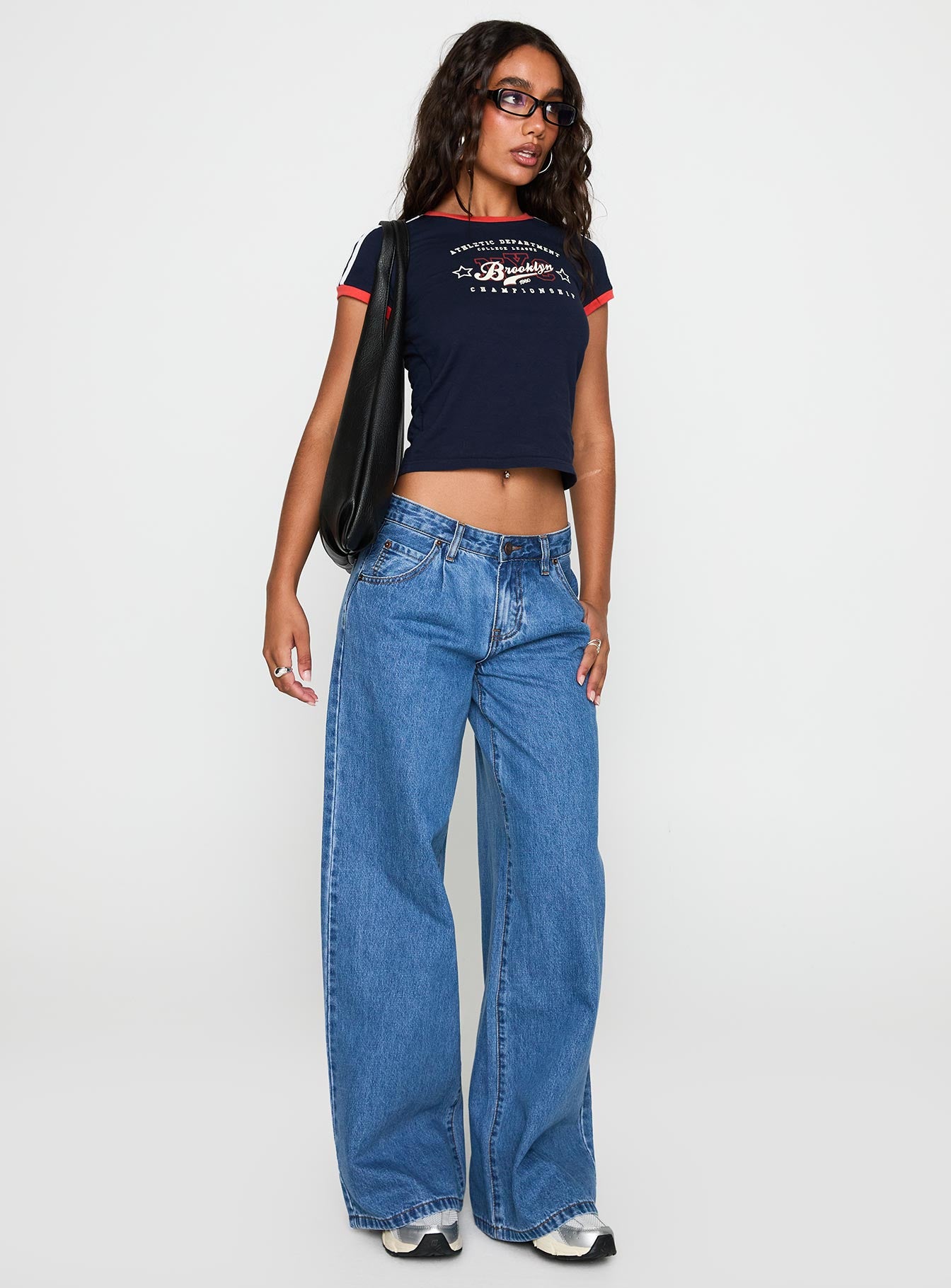 Supercut Low Rise Baggy Pleat Jeans Mid Blue - Image 2