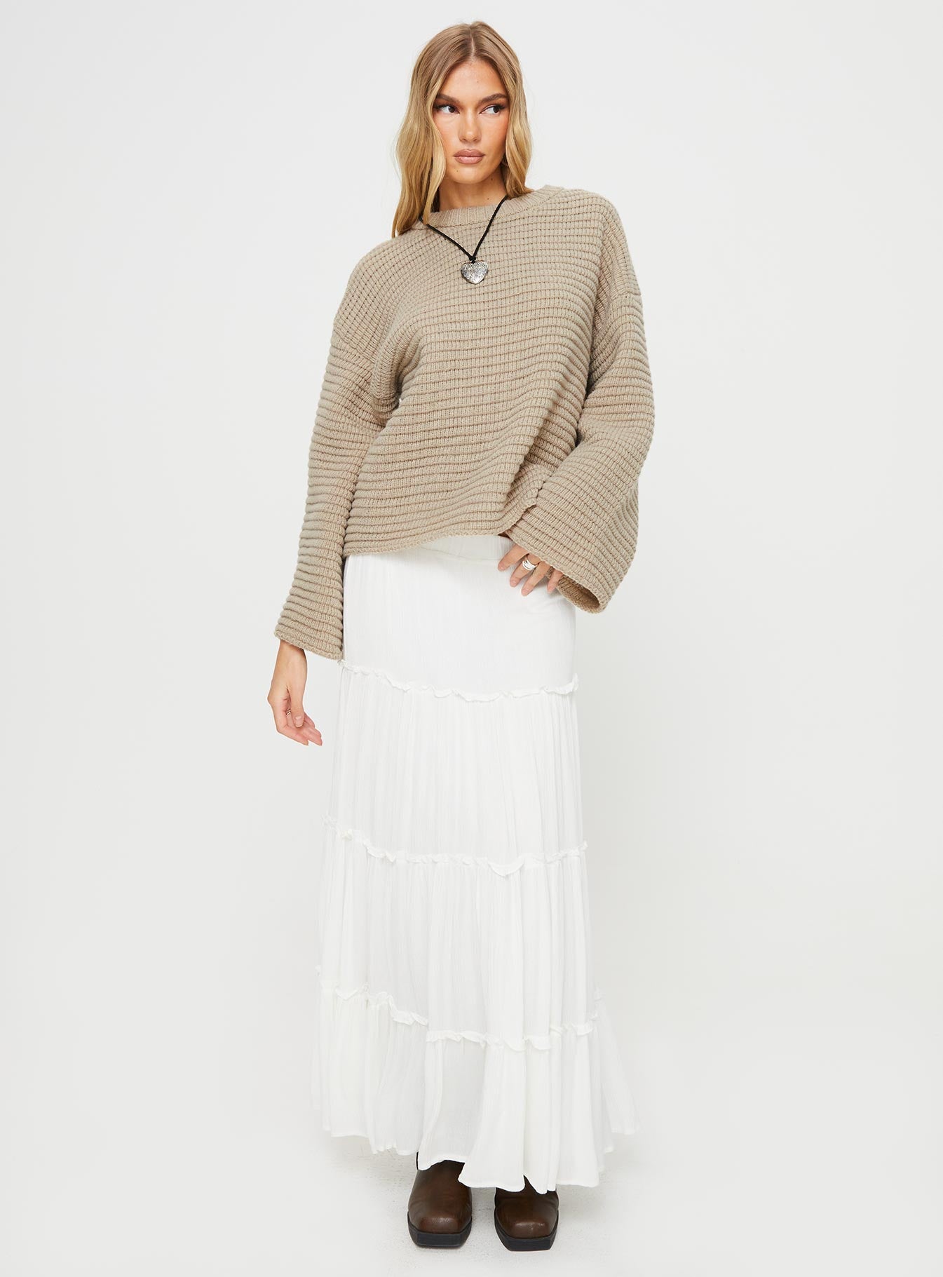 Kyrie Sweater Brown - Image 2