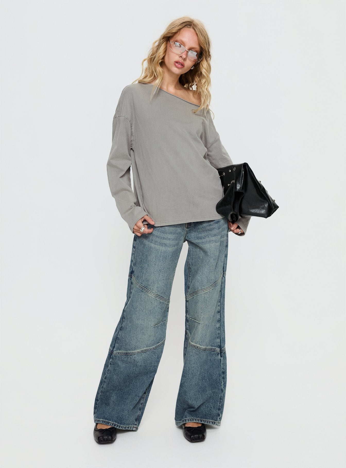 Atmosphere Mid Rise Straight Leg Jeans Antique Wash - Image 3