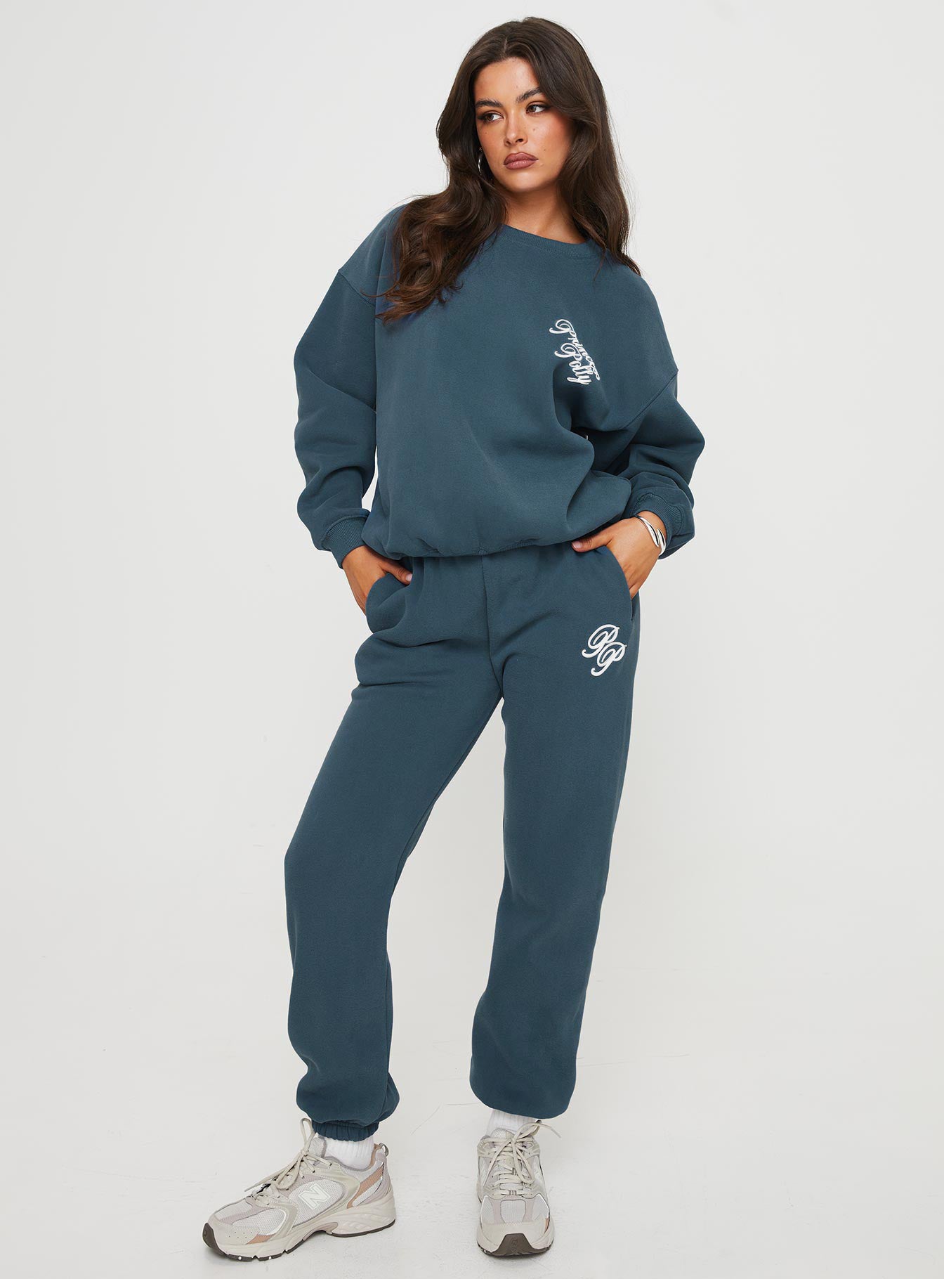 Princess Polly Crew Neck Sweatshirt Cursive Text Navy / White - Image 3