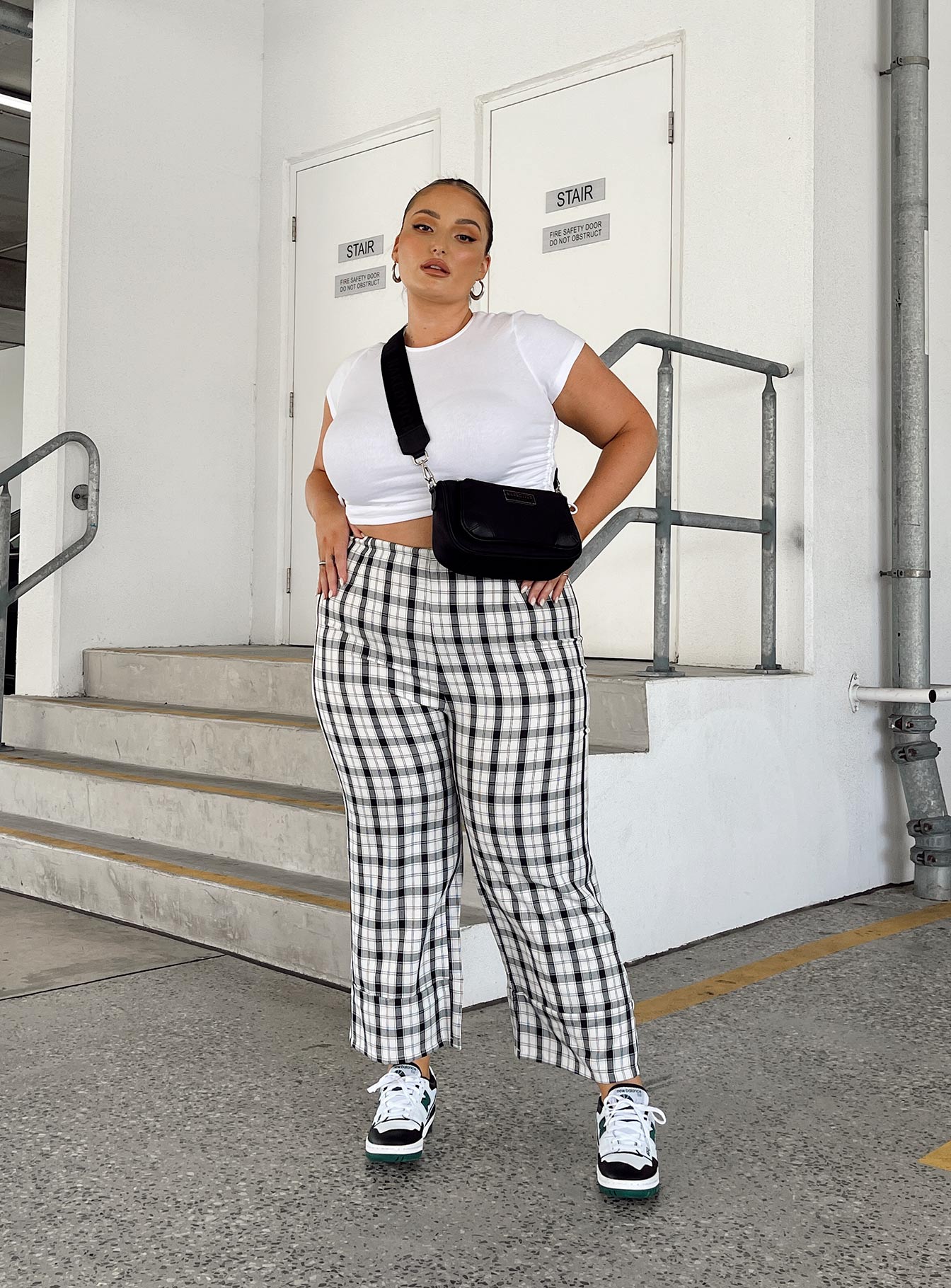 Evant Tee White Curve - Image 2