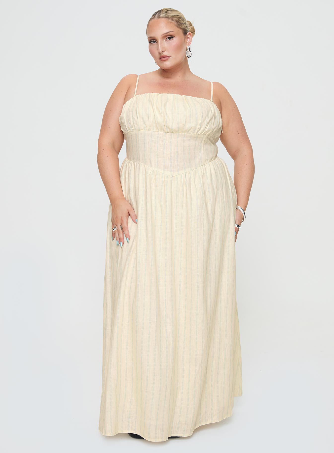 Slow Dance Linen Blend Maxi Dress Cream / Blue Curve - Image 3
