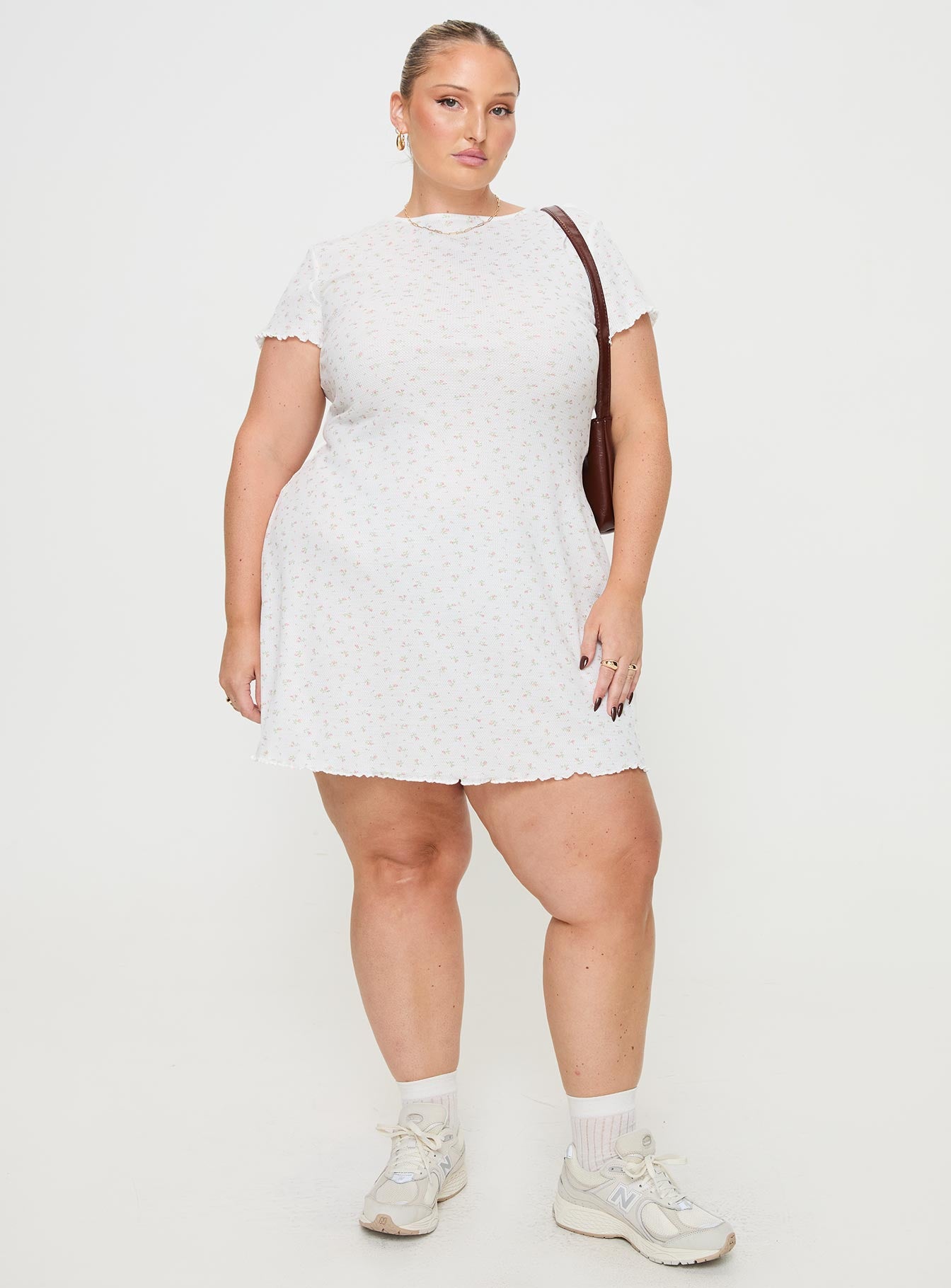Patton Mini Dress White Floral Curve - Image 3