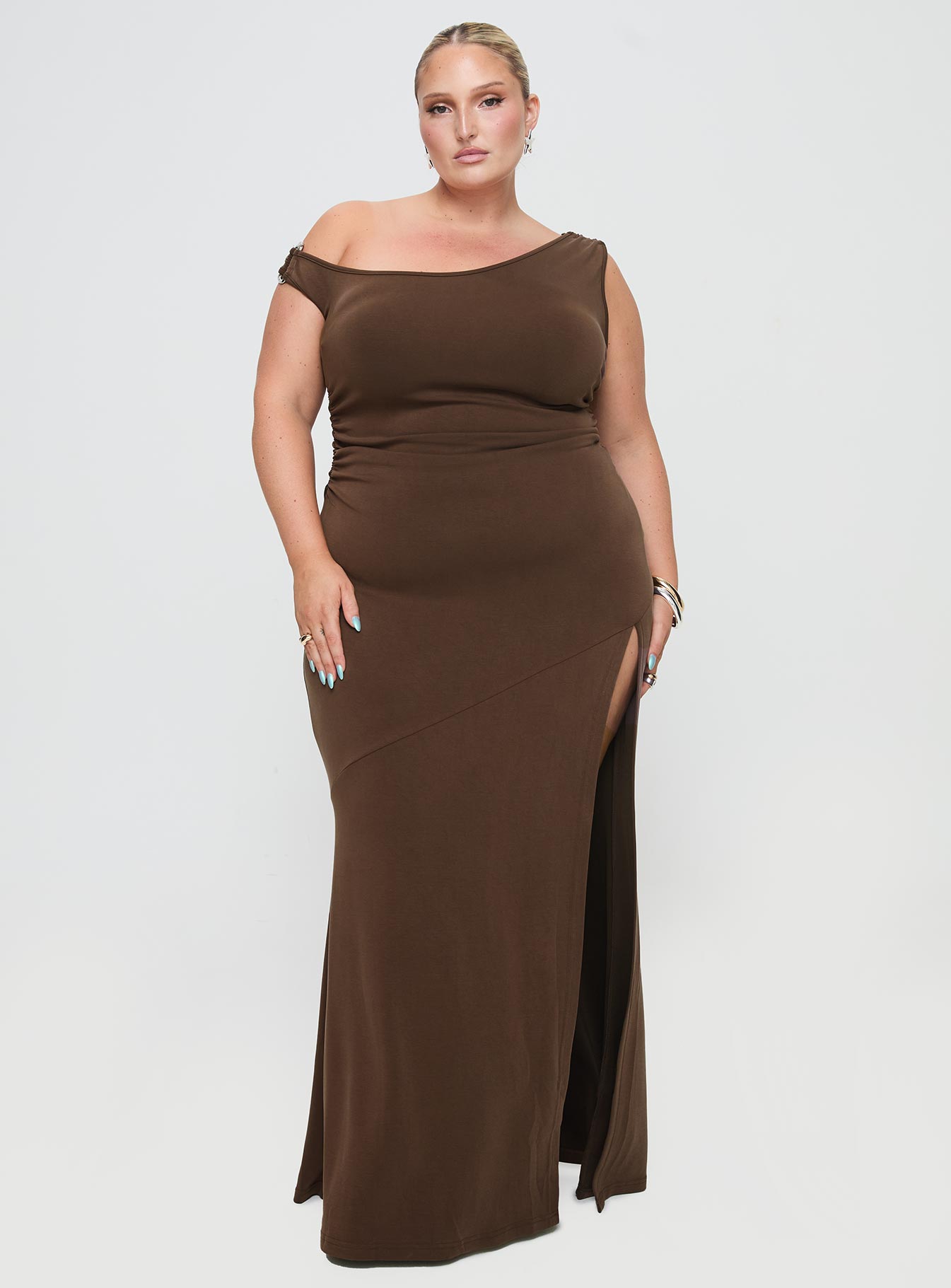 Rios One Shoulder Maxi Dress Brown Curve - Image 3