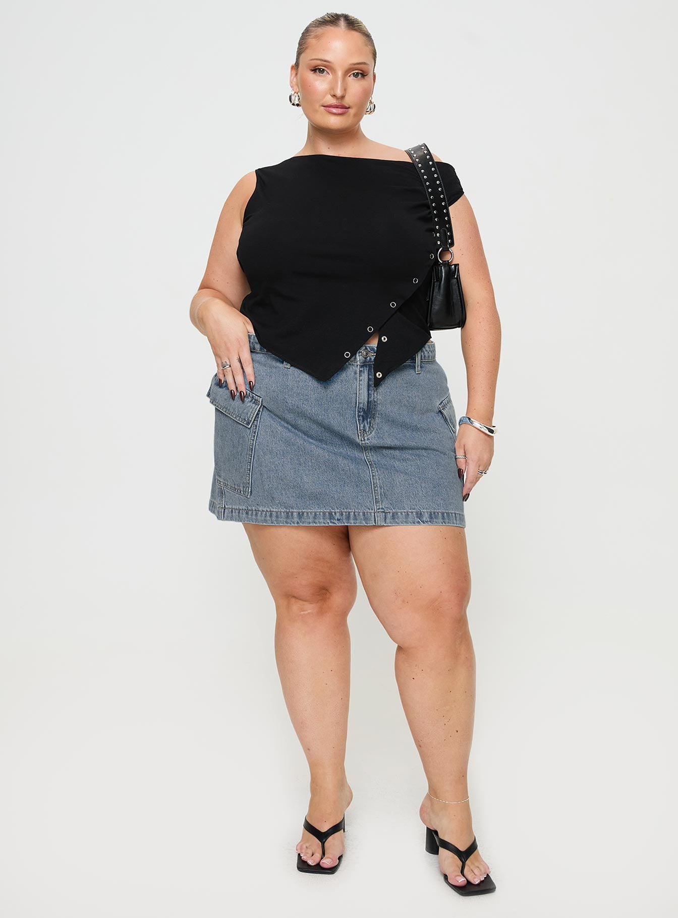 Karre Off The Shoulder Top Black Curve - Image 3