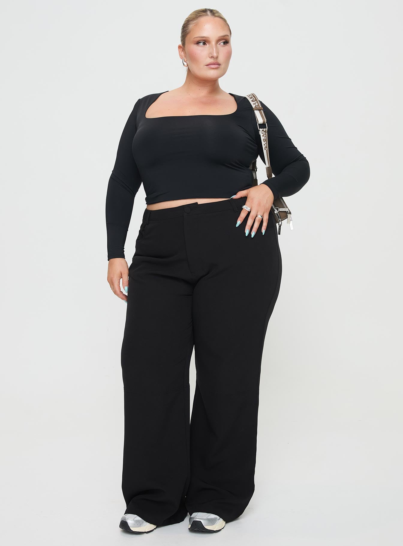 Lulu Pants Black Curve - Image 3