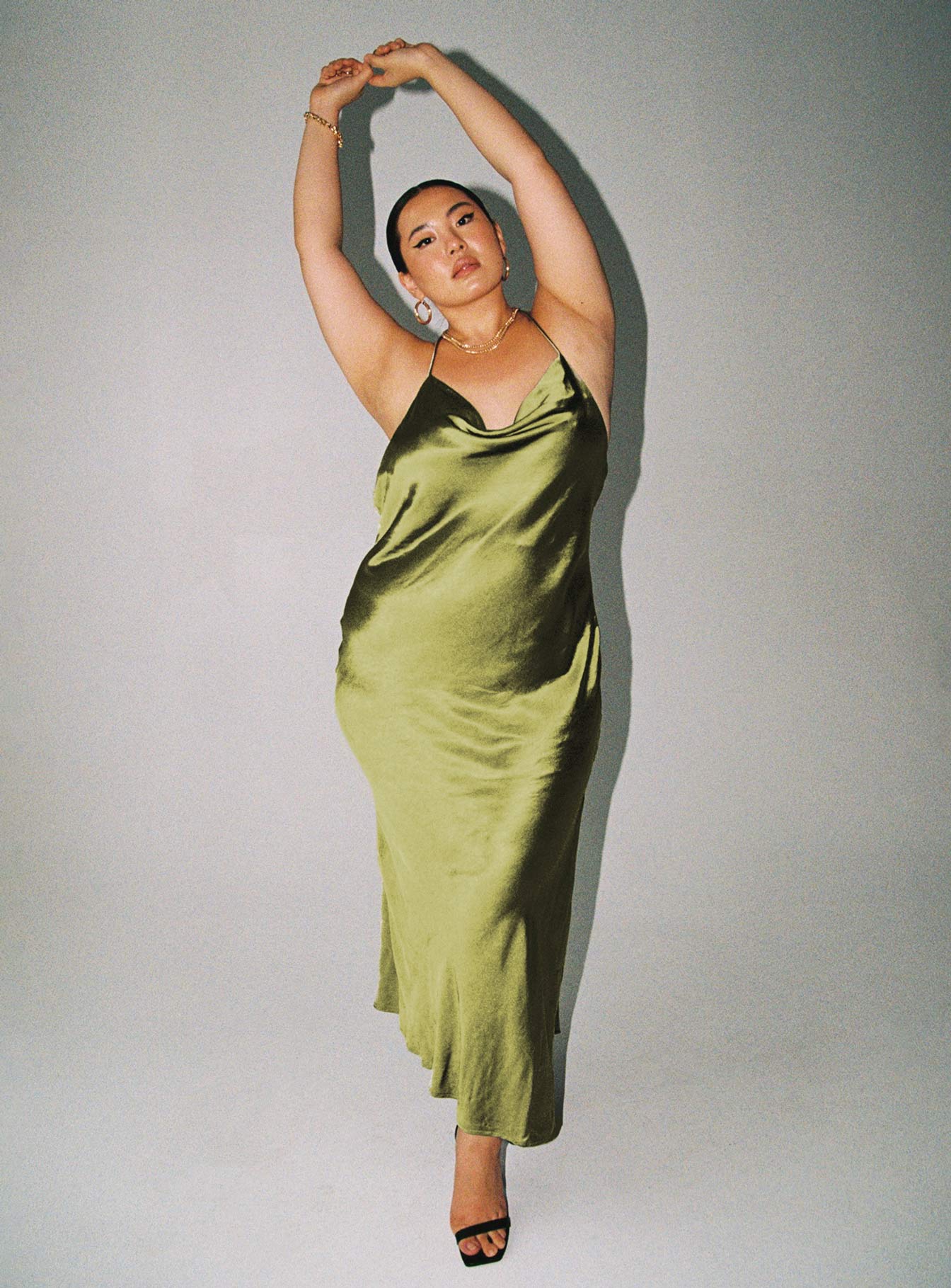 Alissa Maxi Dress Green Curve - Image 2