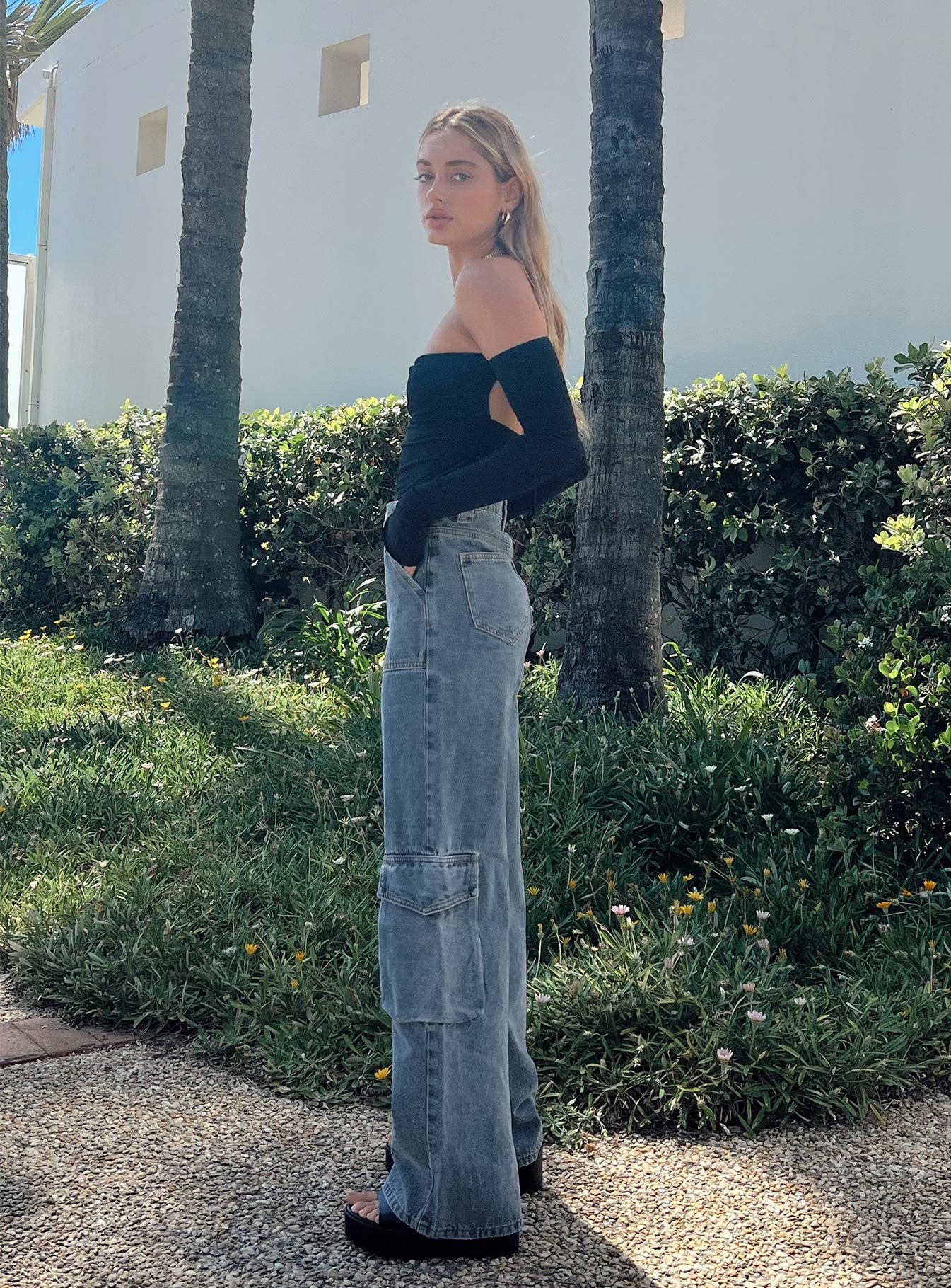 Randle Cargo Jeans Mid Wash Denim - Image 2