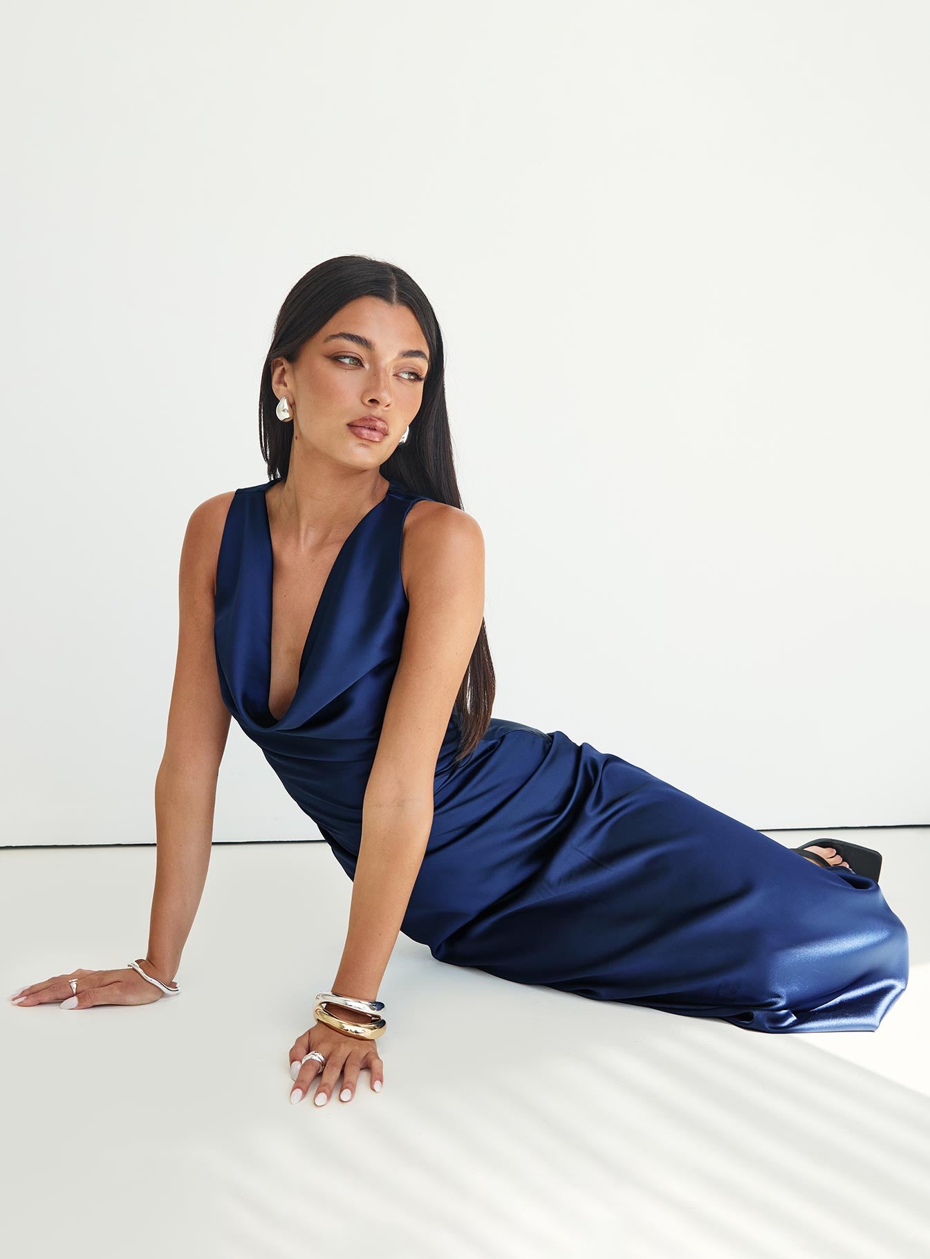 Soprano Plunge Maxi Dress Navy - Image 2