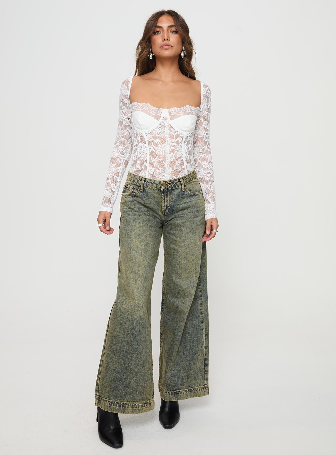 Cadrot Long Sleeve Lace Bodysuit White - Image 3