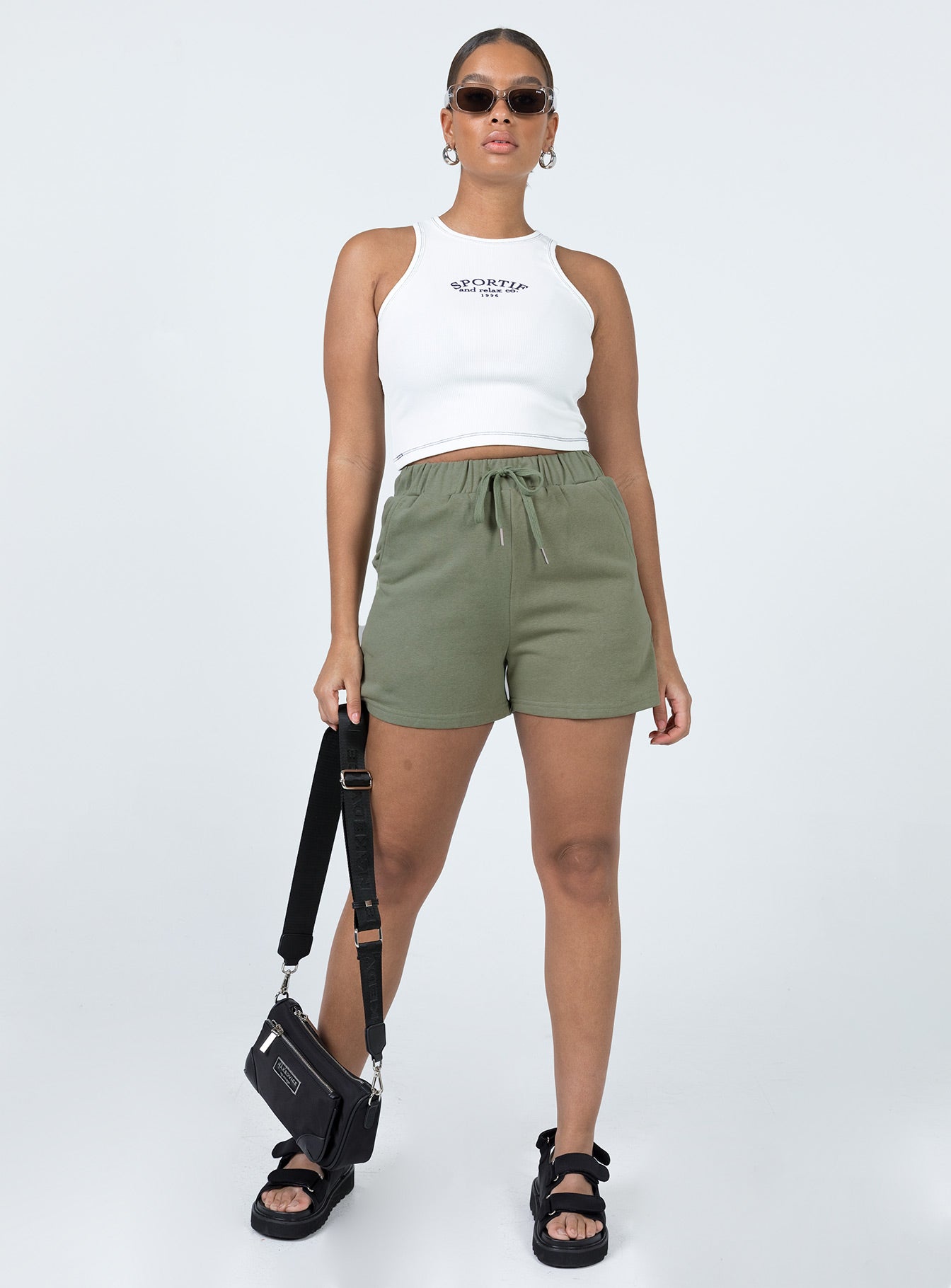 Laura Shorts Green - Image 2