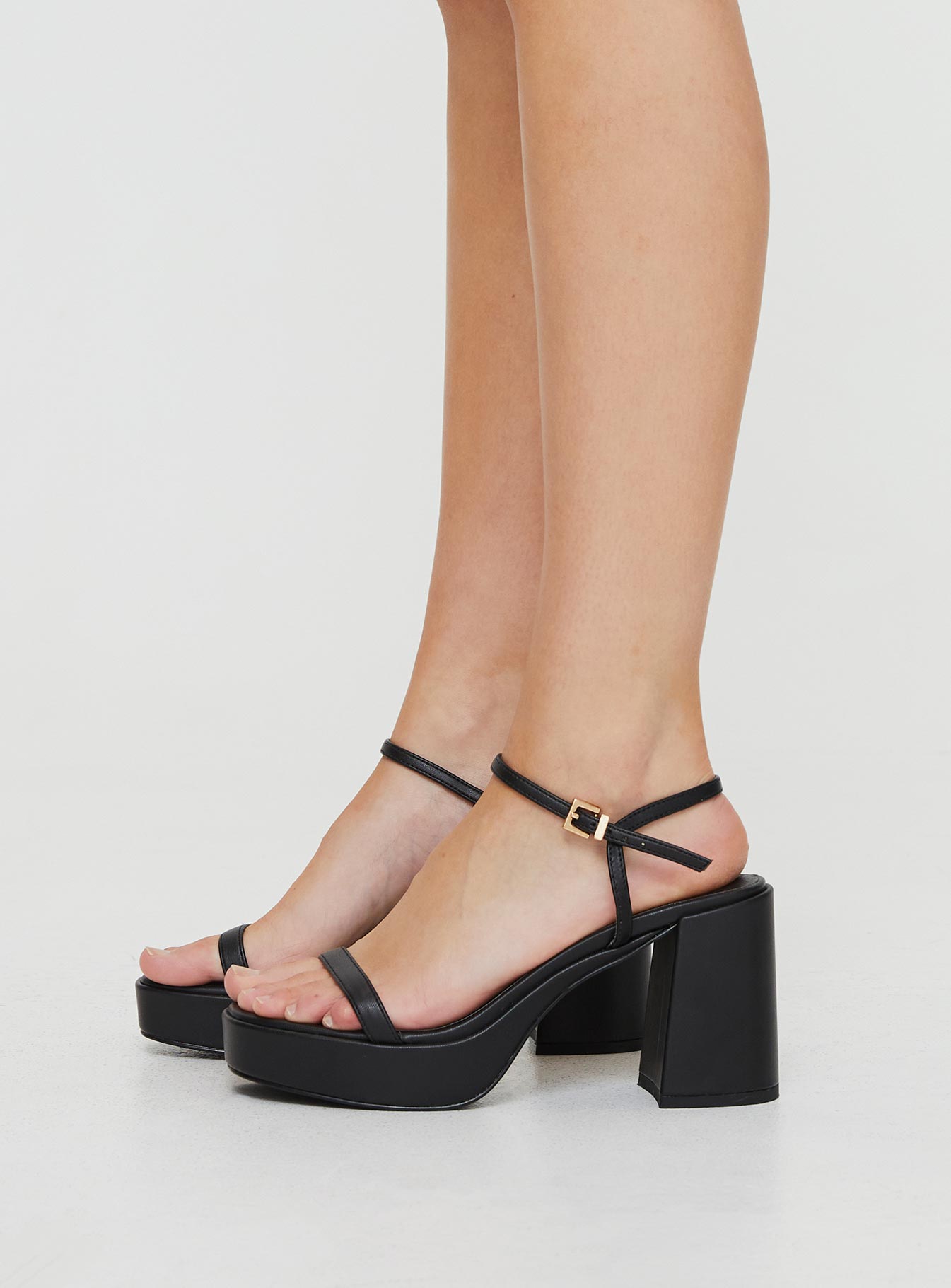 Shanda Heels Black - Image 3