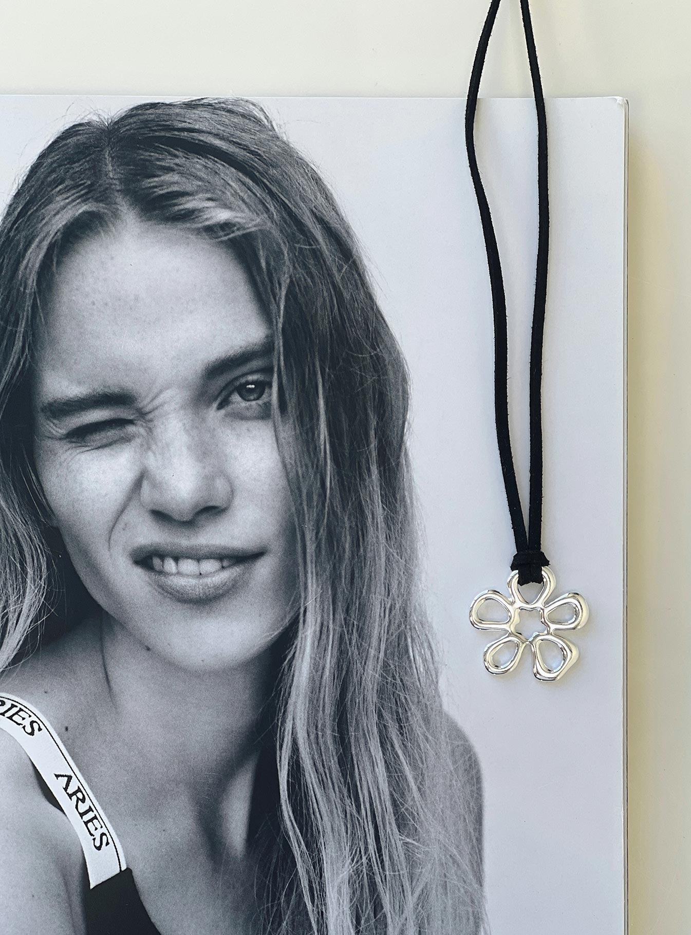 Carmina Necklace Silver - Image 3