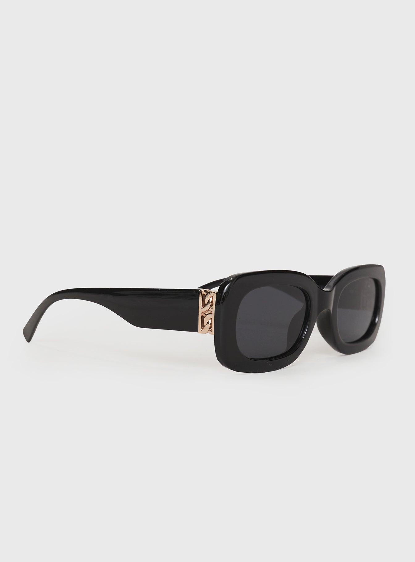 Deep Pockets Sunglasses Black - Image 3