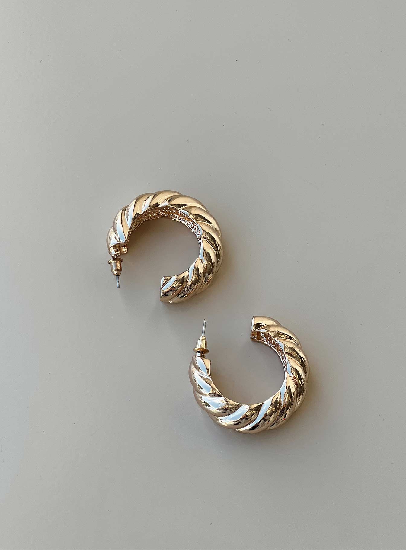 Camil Earrings Gold - Image 3