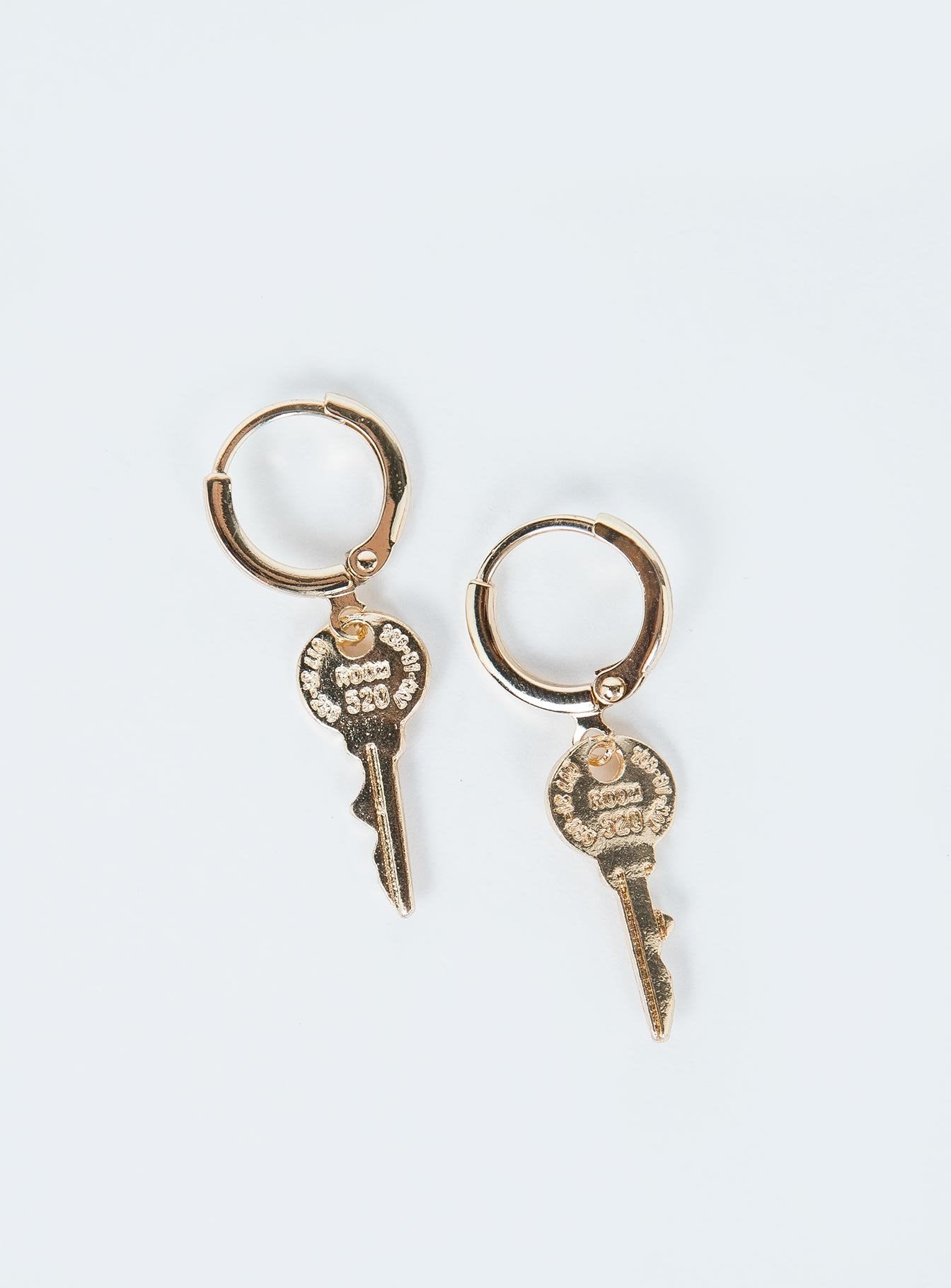 Key Earrings Gold - Image 2