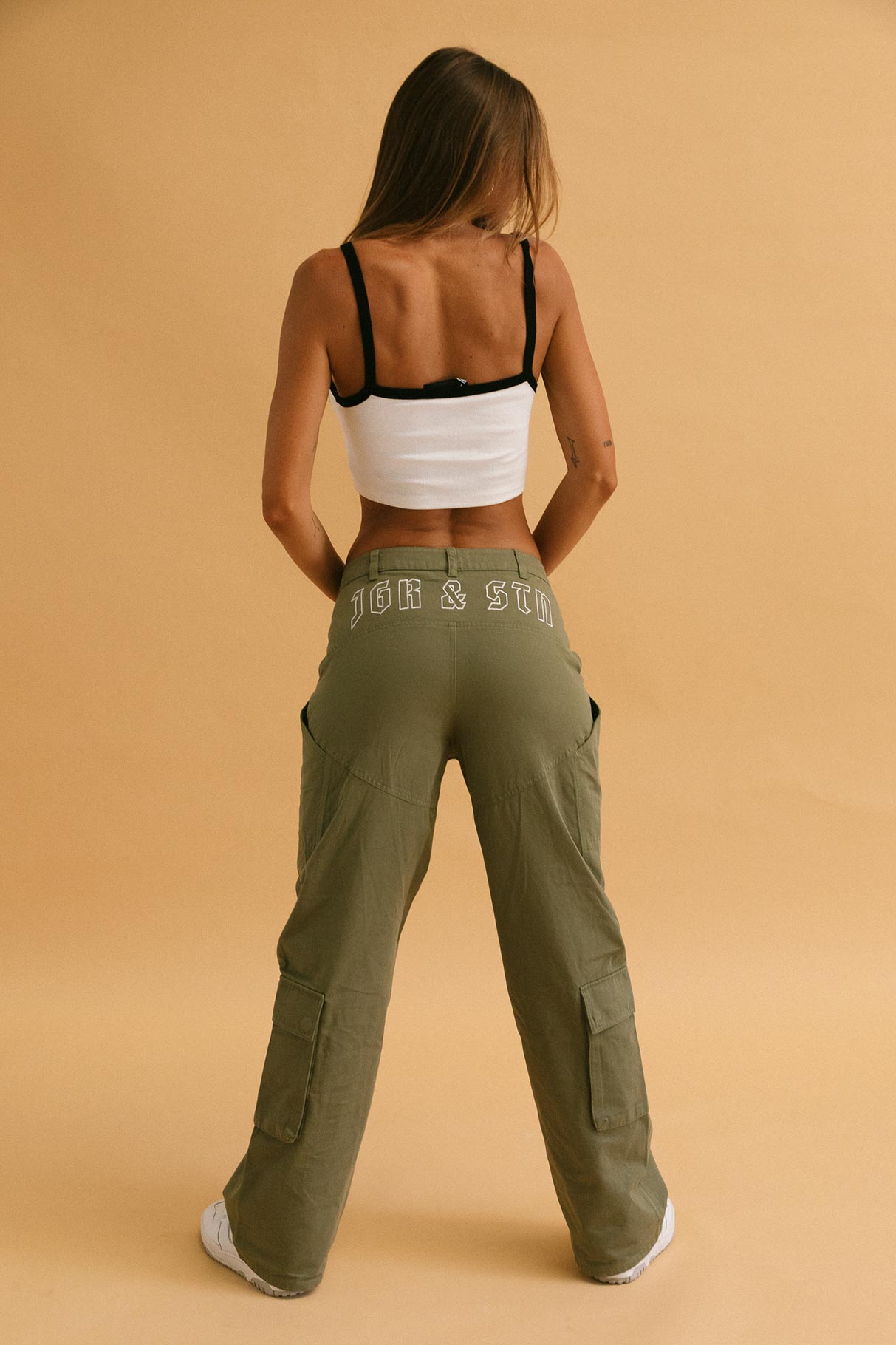 Jagger & Stone Christina Cargo Pants Khaki - Image 3