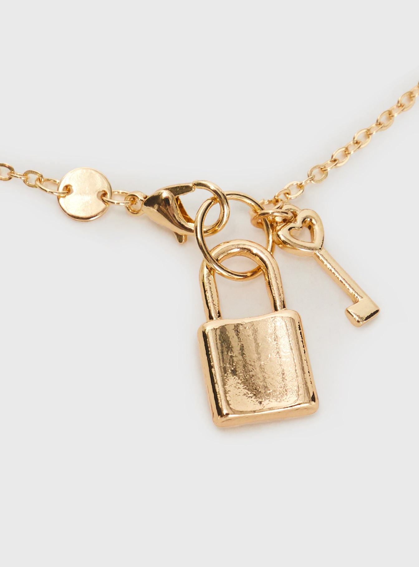 Lock & Key Necklace Gold - Image 3