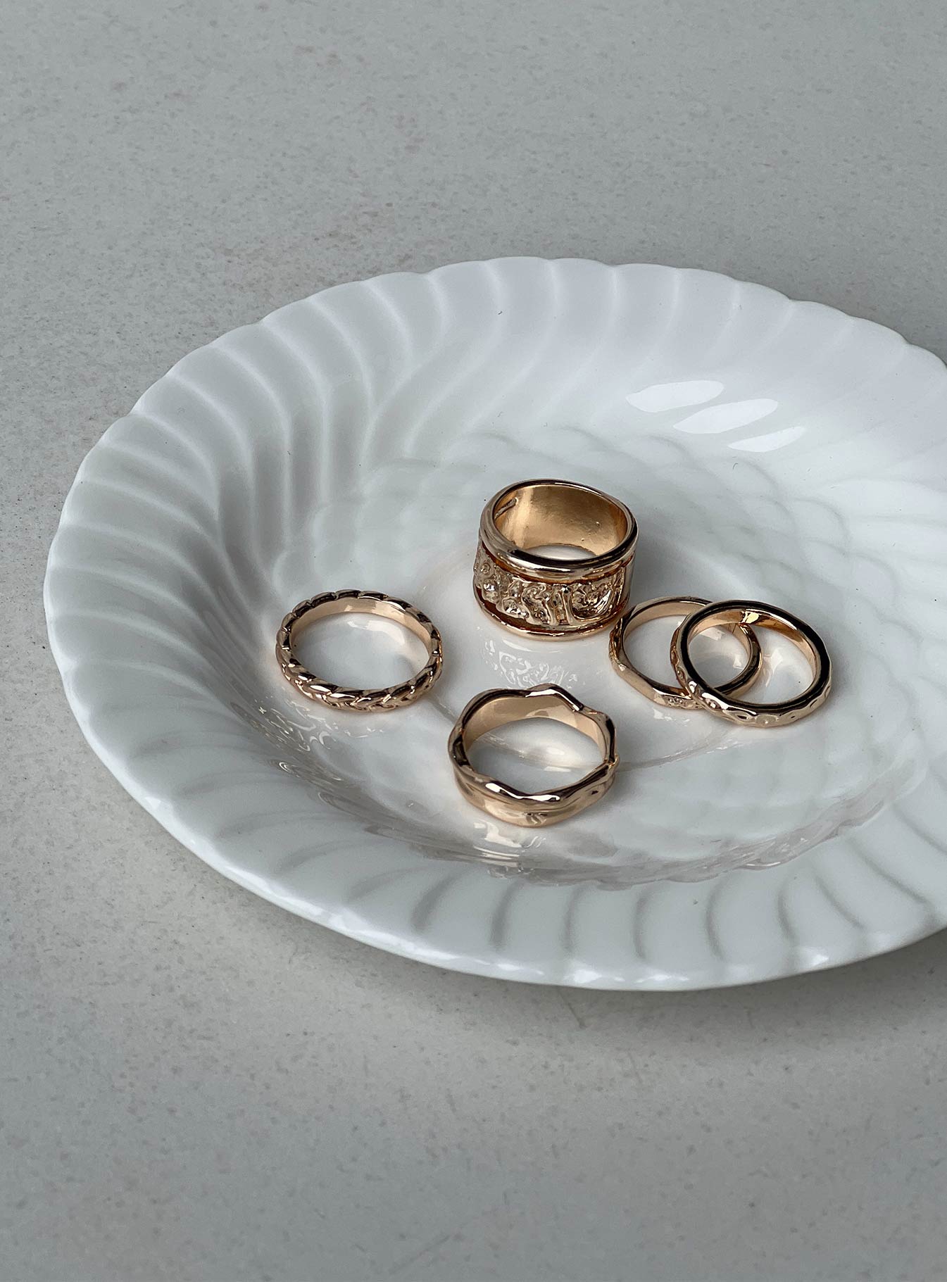 Isabel Ring Pack Gold - Image 3