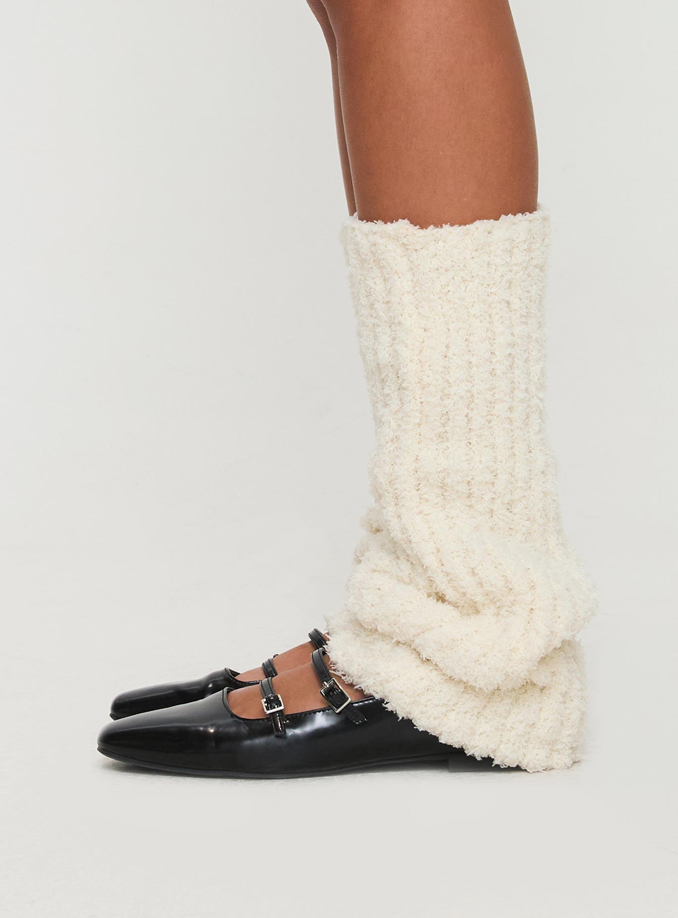 Queensway Boucle Legwarmers Cream - Image 3