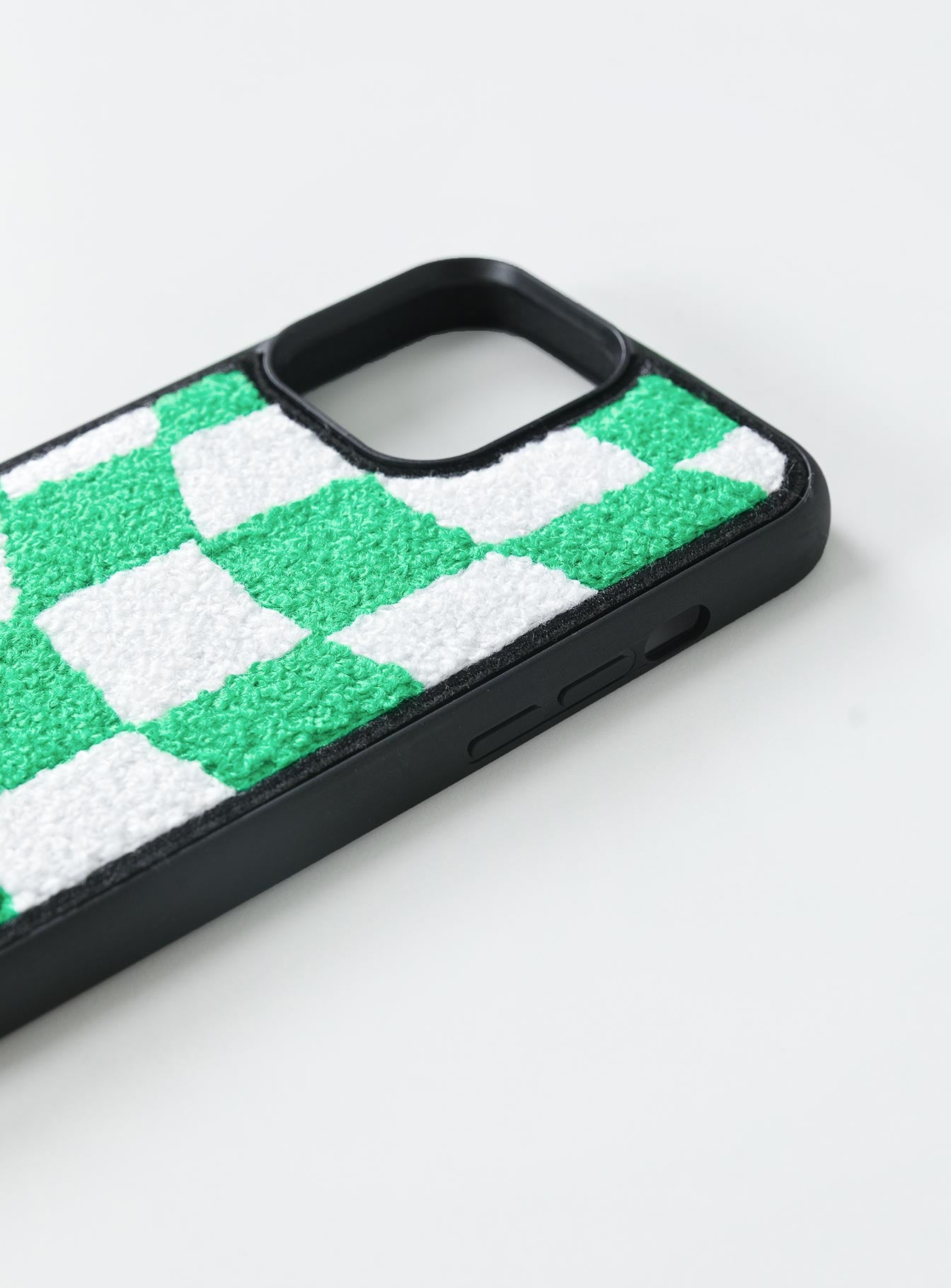 Avenue Check Textured iPhone Case Green / White - Image 4