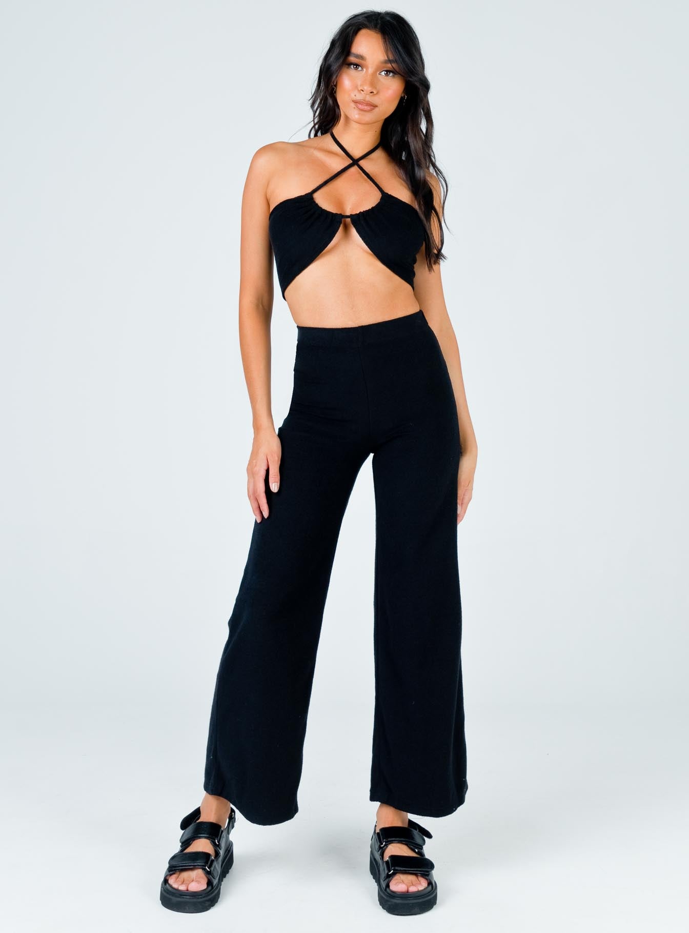 Latiana Set Black - Image 4