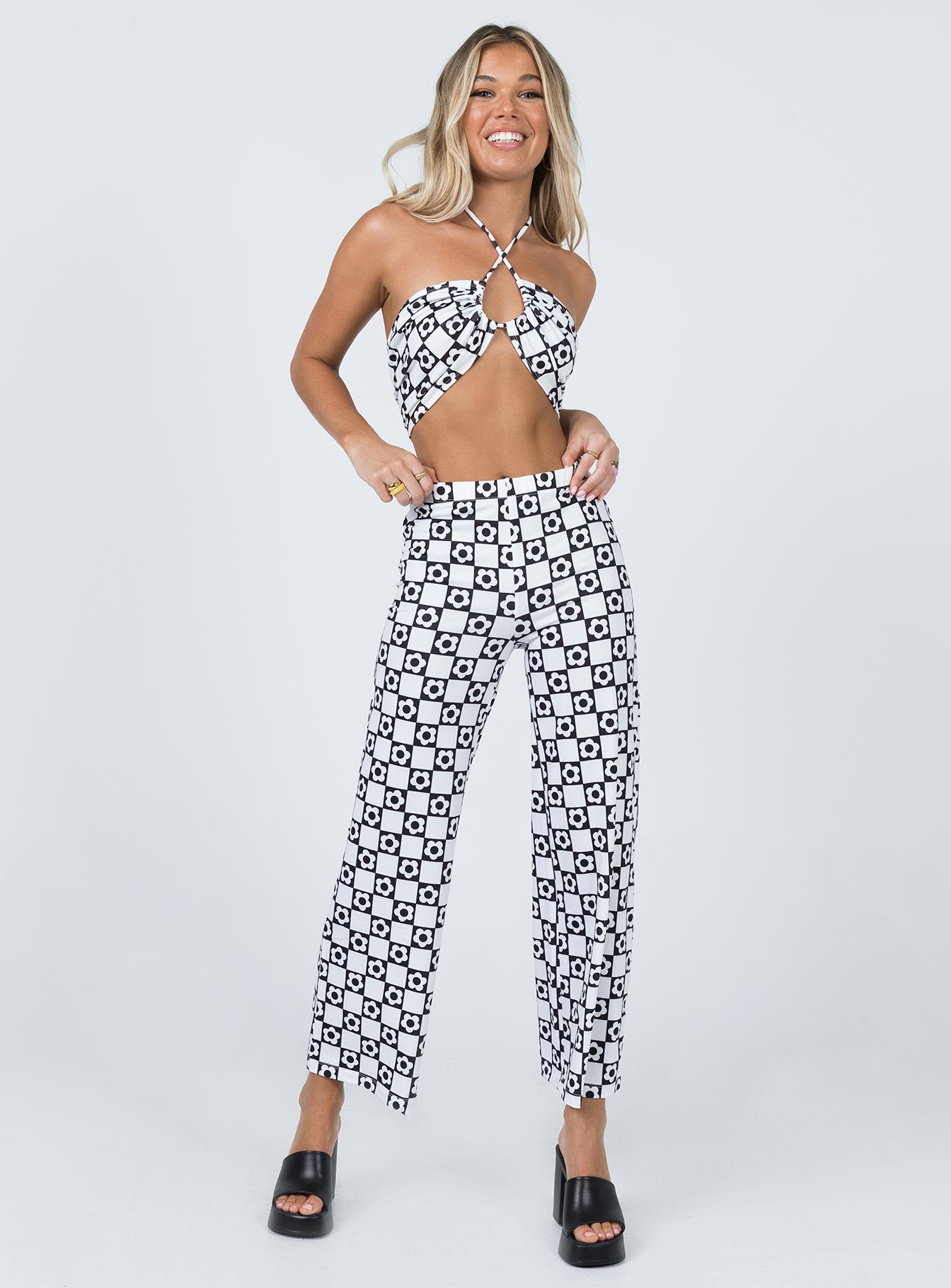 Latiana Set Black / White - Image 11