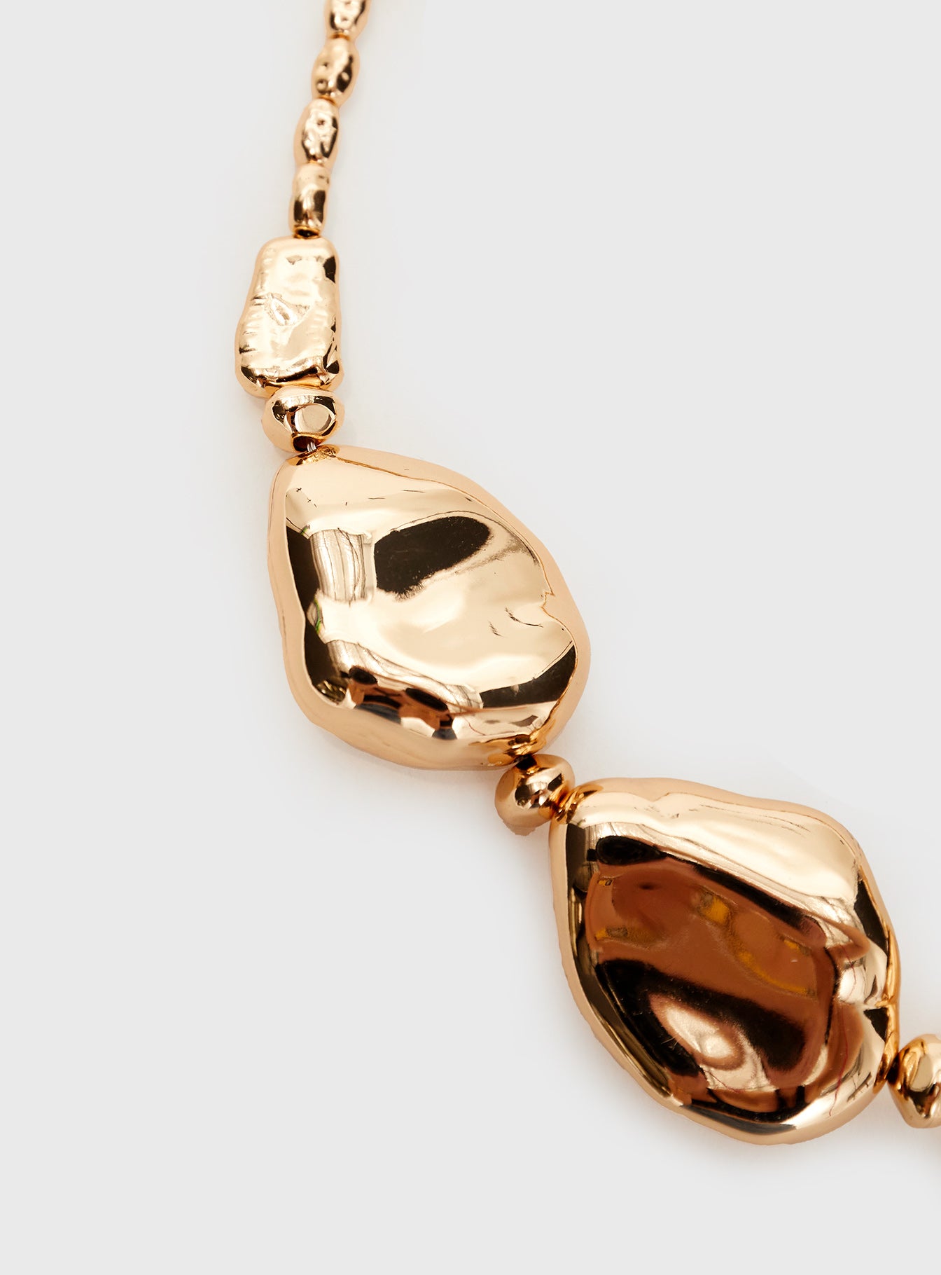 Graviete Necklace Gold - Image 3