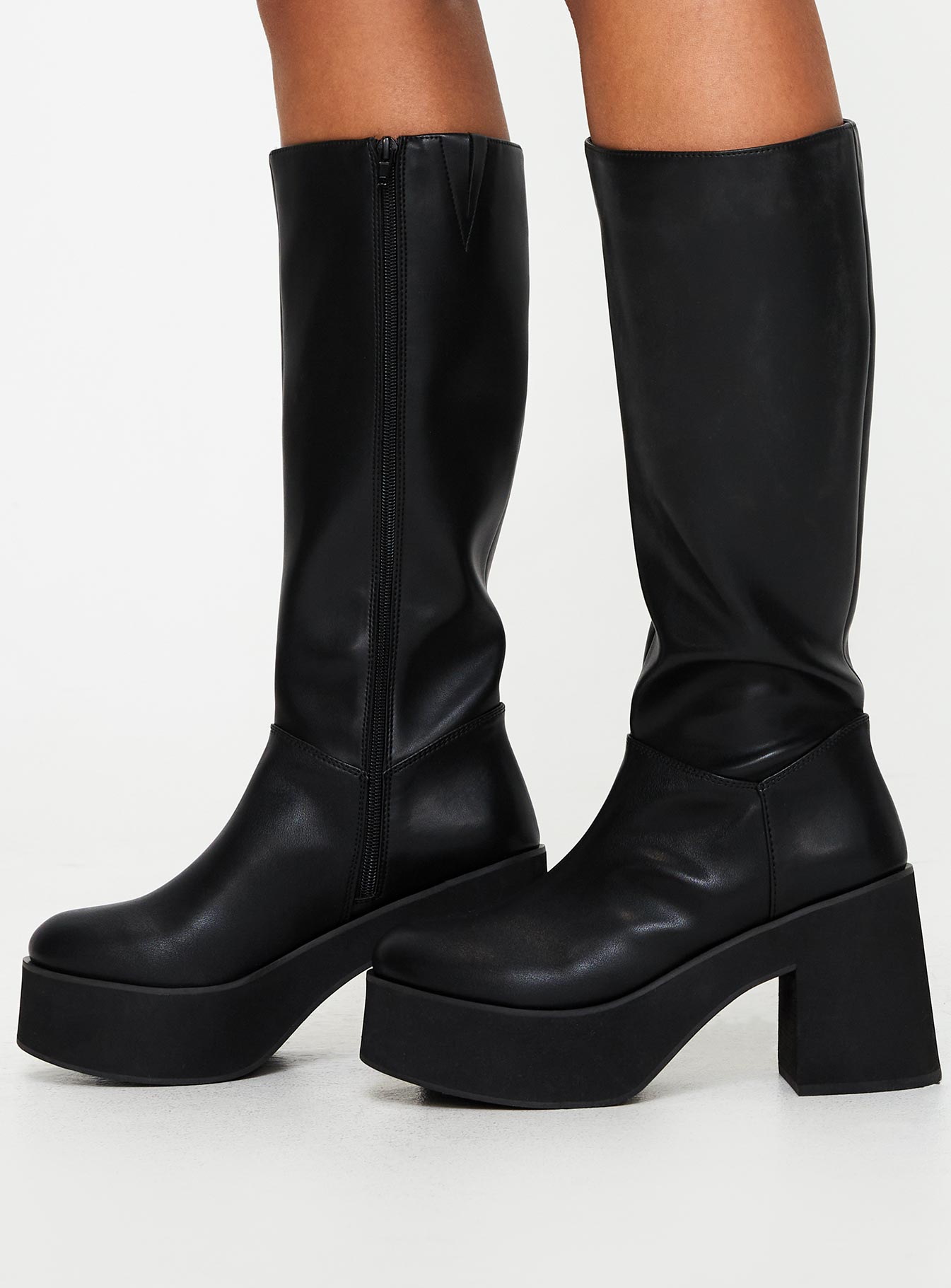 Moxie Knee High Boots Black - Image 3