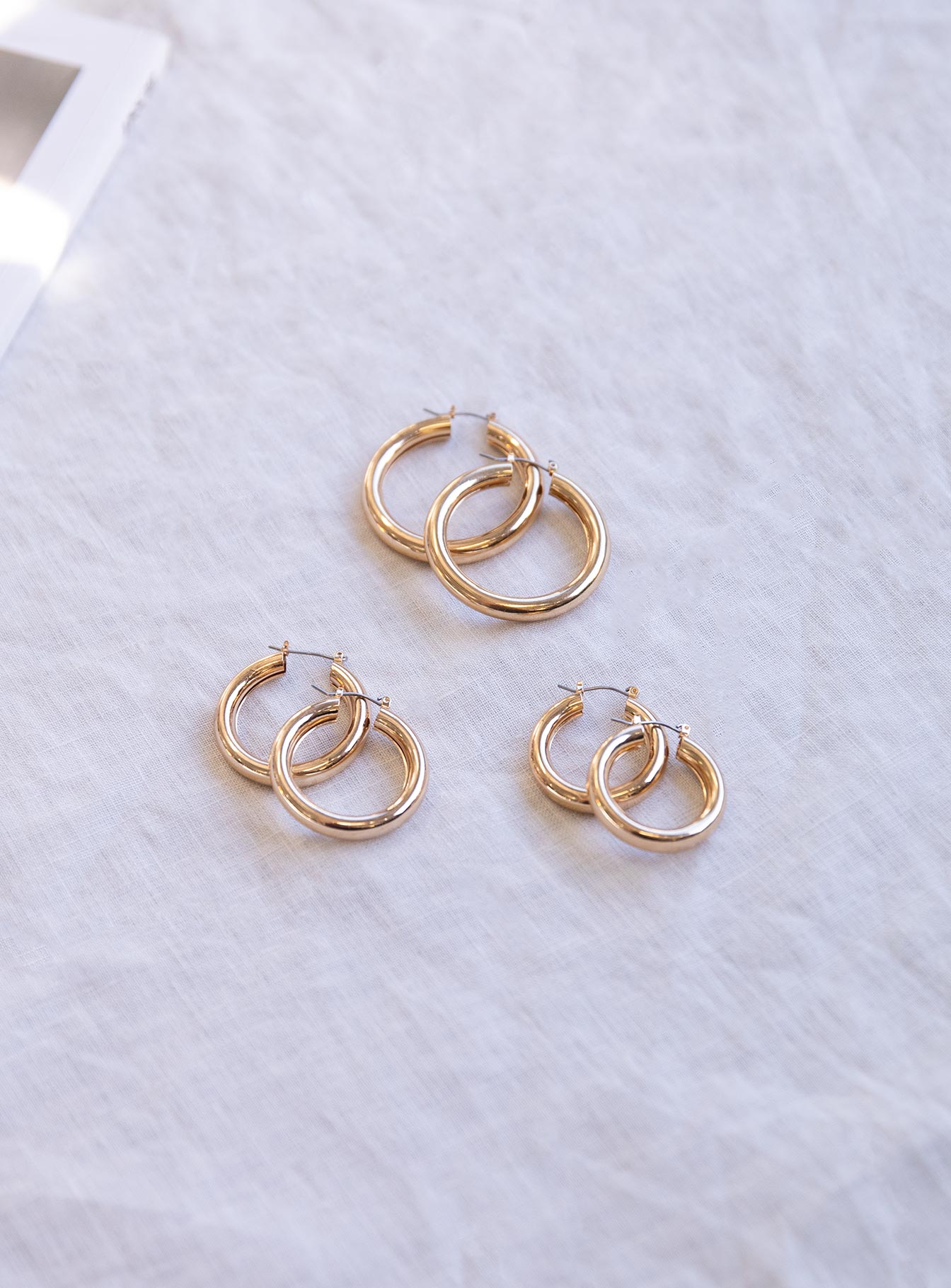 Weekender Hoop Pack Gold - Image 2