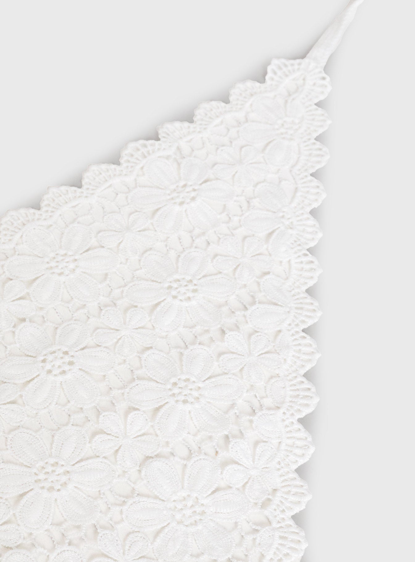 Pinot Lace Hair Scarf White - Image 3