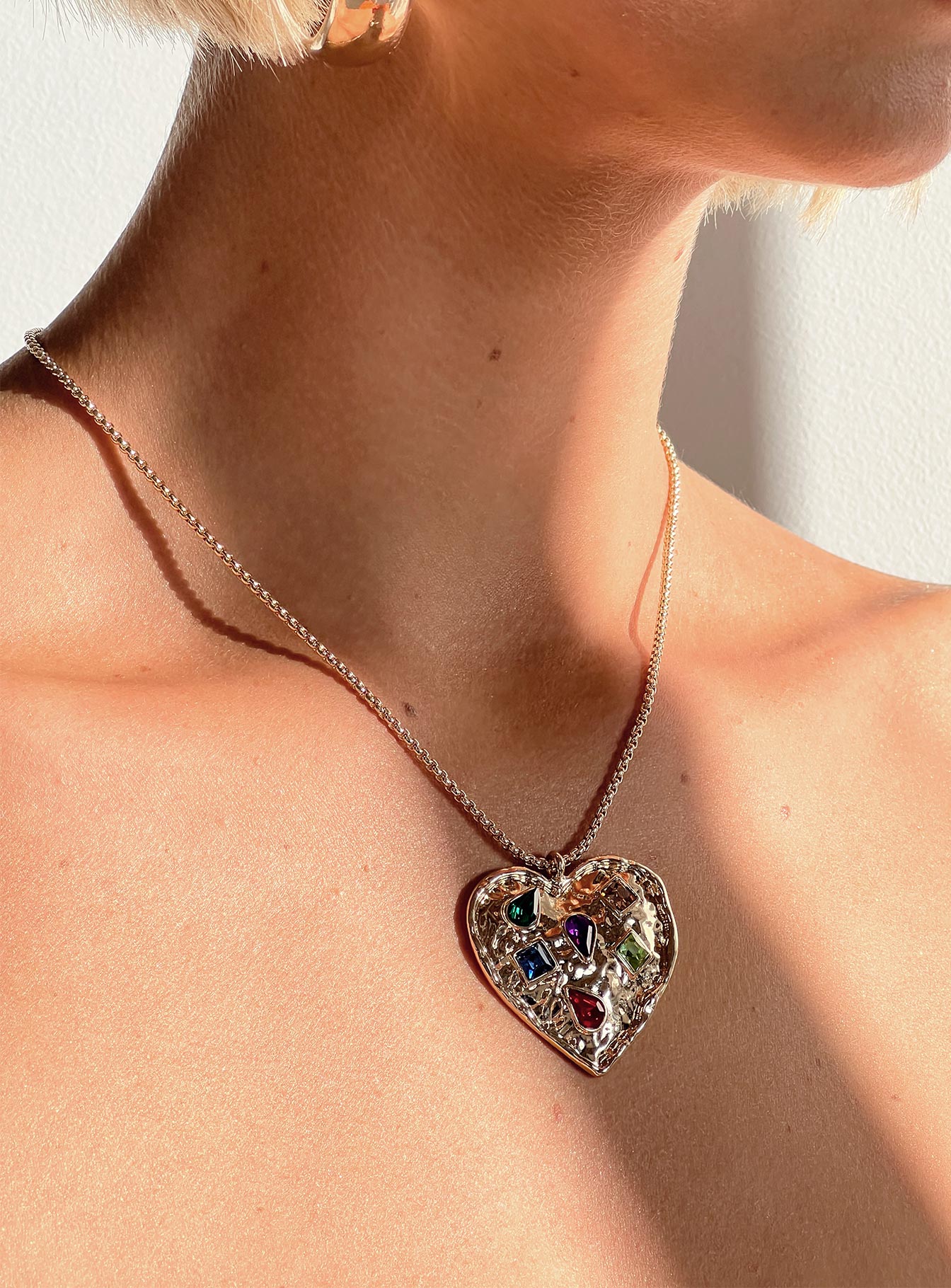 Evry Heart Necklace Gold - Image 3
