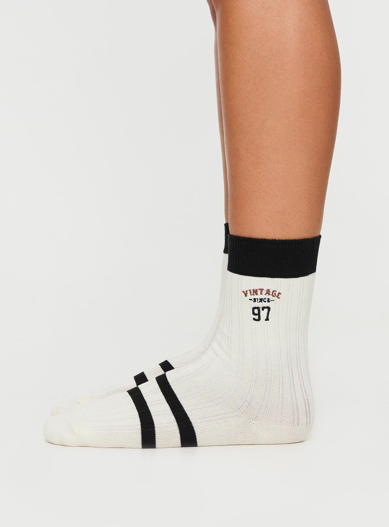 Benitaa Socks Multi - Image 3