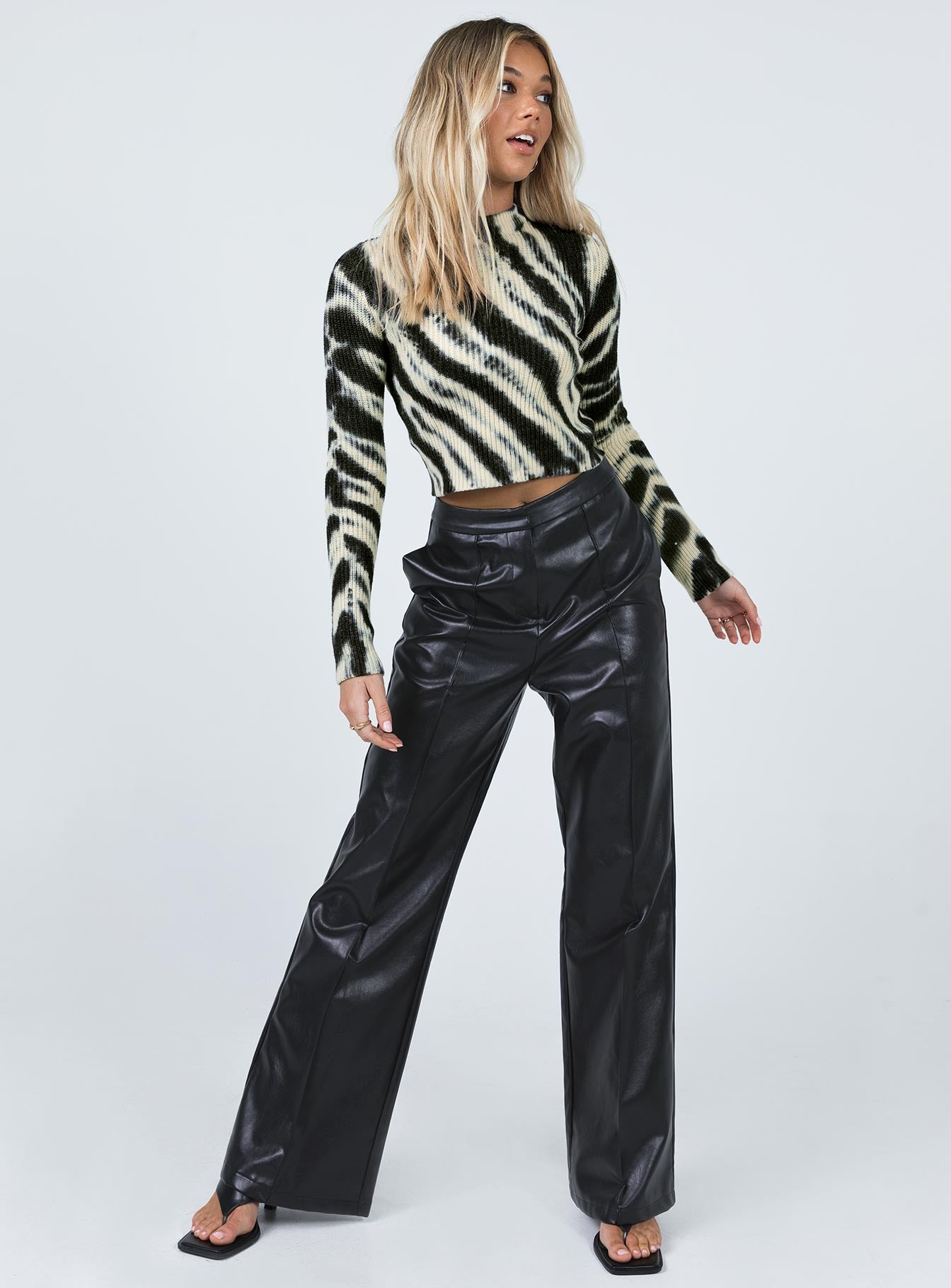 Janie Tye Dye Knit Sweater Navy - Image 3