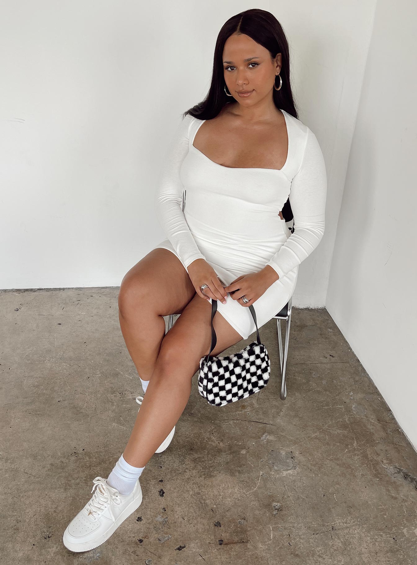 Nolan Mini Dress White Curve - Image 3