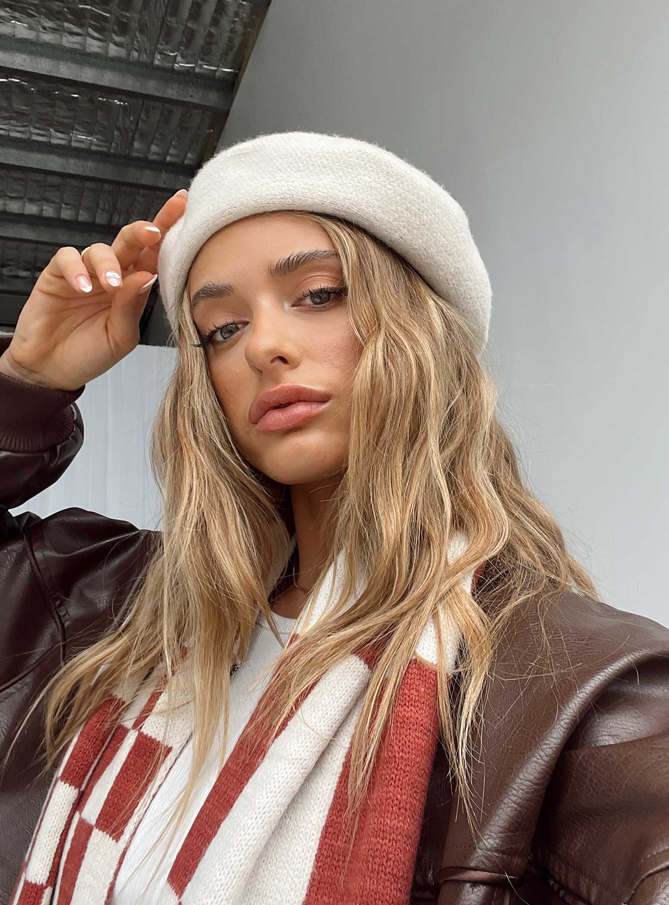 Elio Beret Cream - Image 4