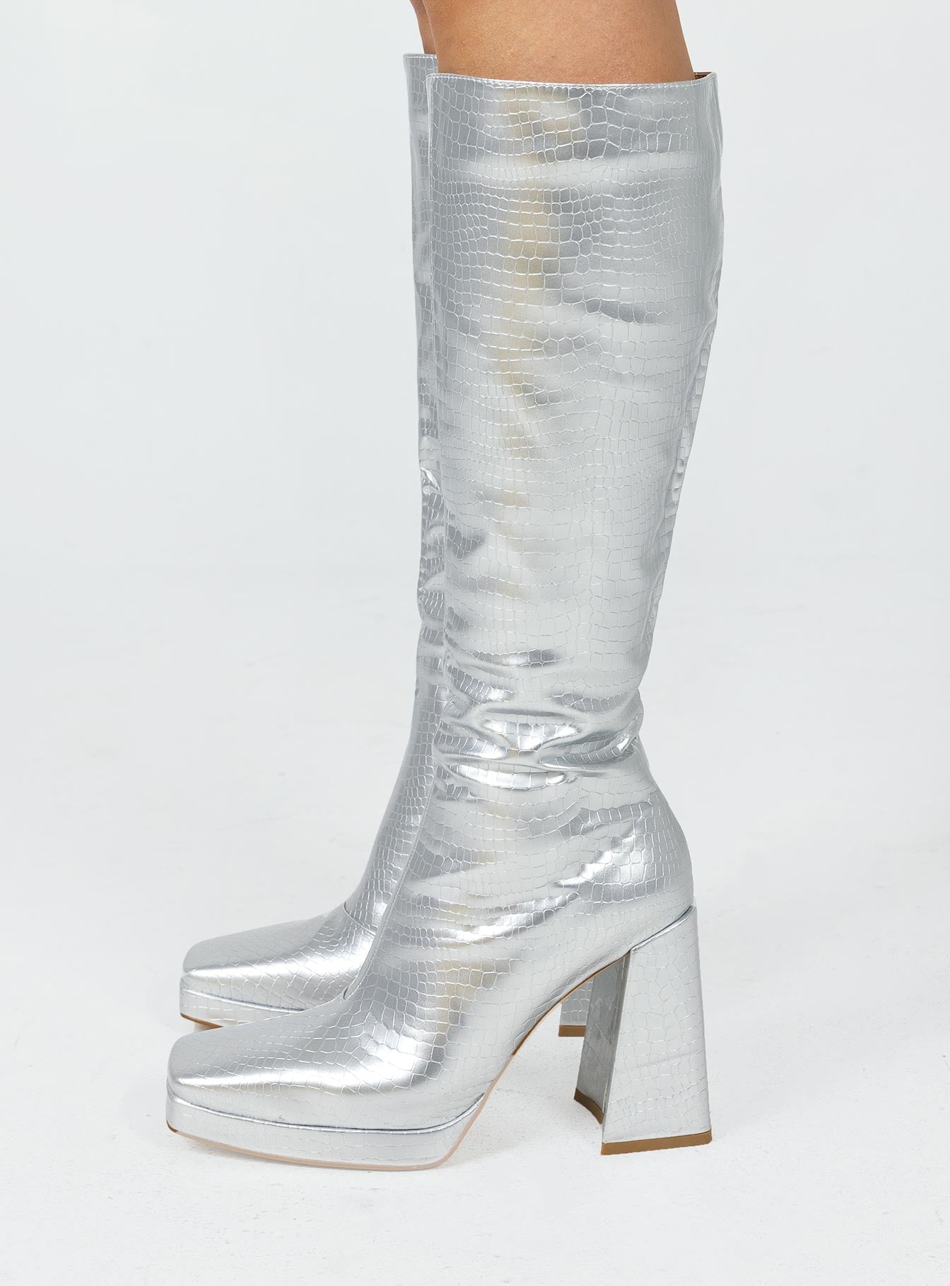 Montgomery Boot Silver - Image 3