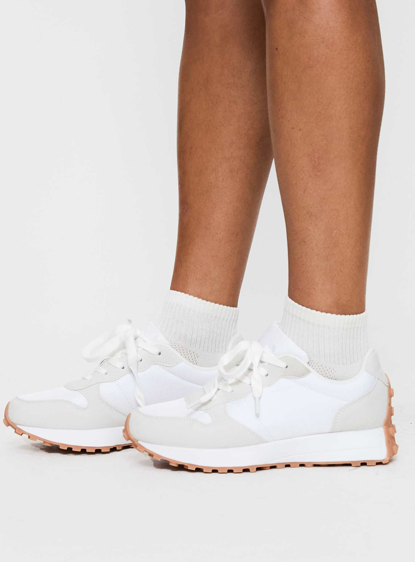 High Speed Sneakers White - Image 3