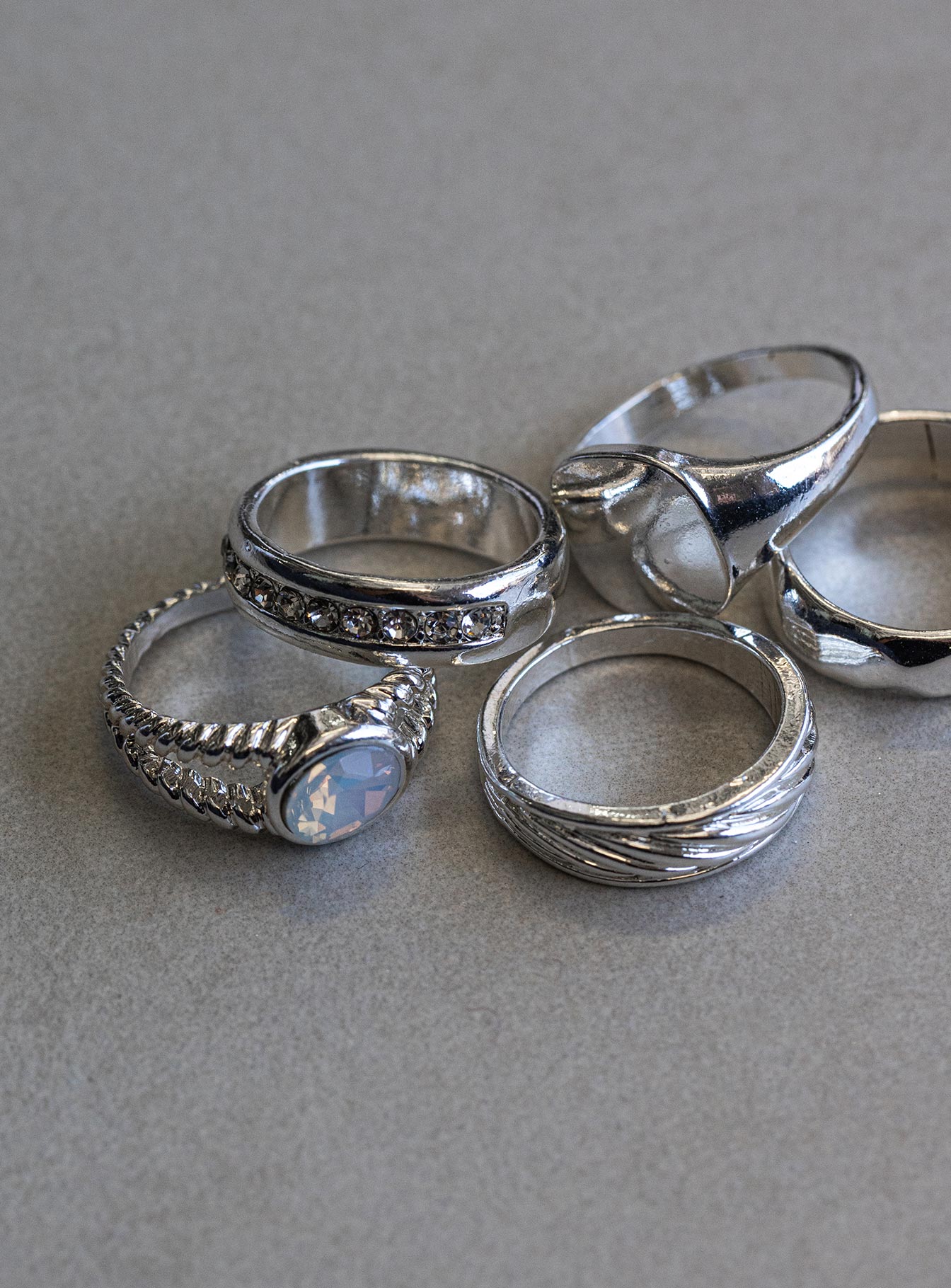 Clevedon Ring Pack Silver - Image 5